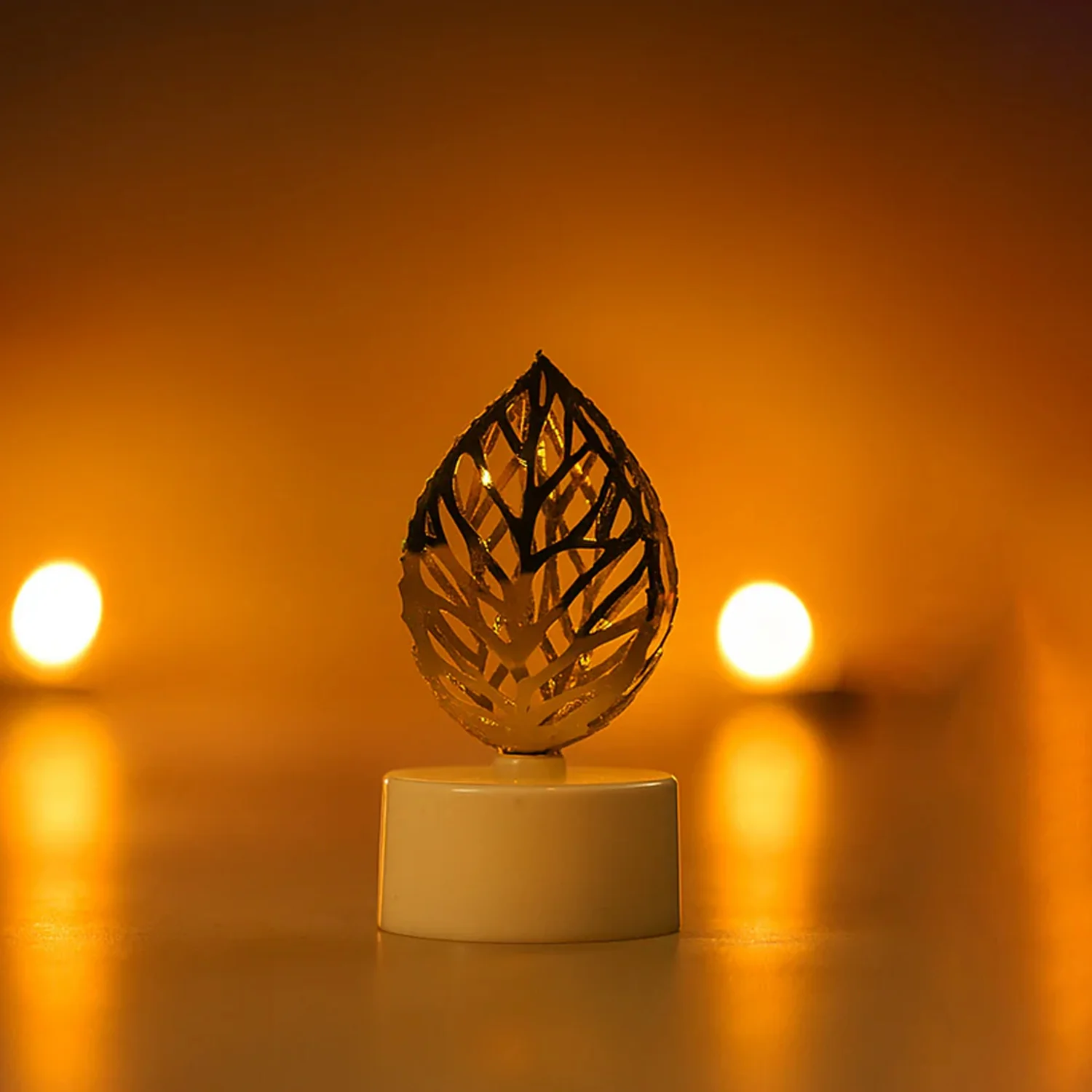 Golden Leaf LED Candles – Set of 4 Flameless Decorative Lights - Image 4