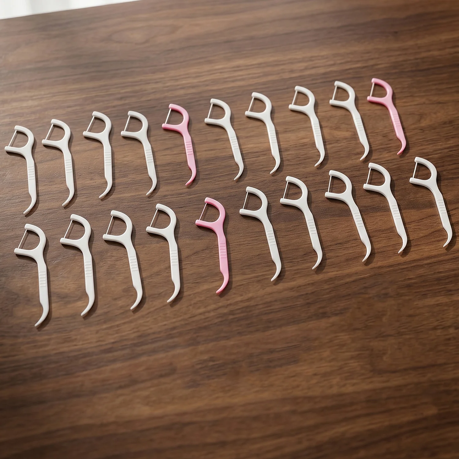 Dental Floss Picks – Hygienic & Effective Oral Care on the Go - Image 7