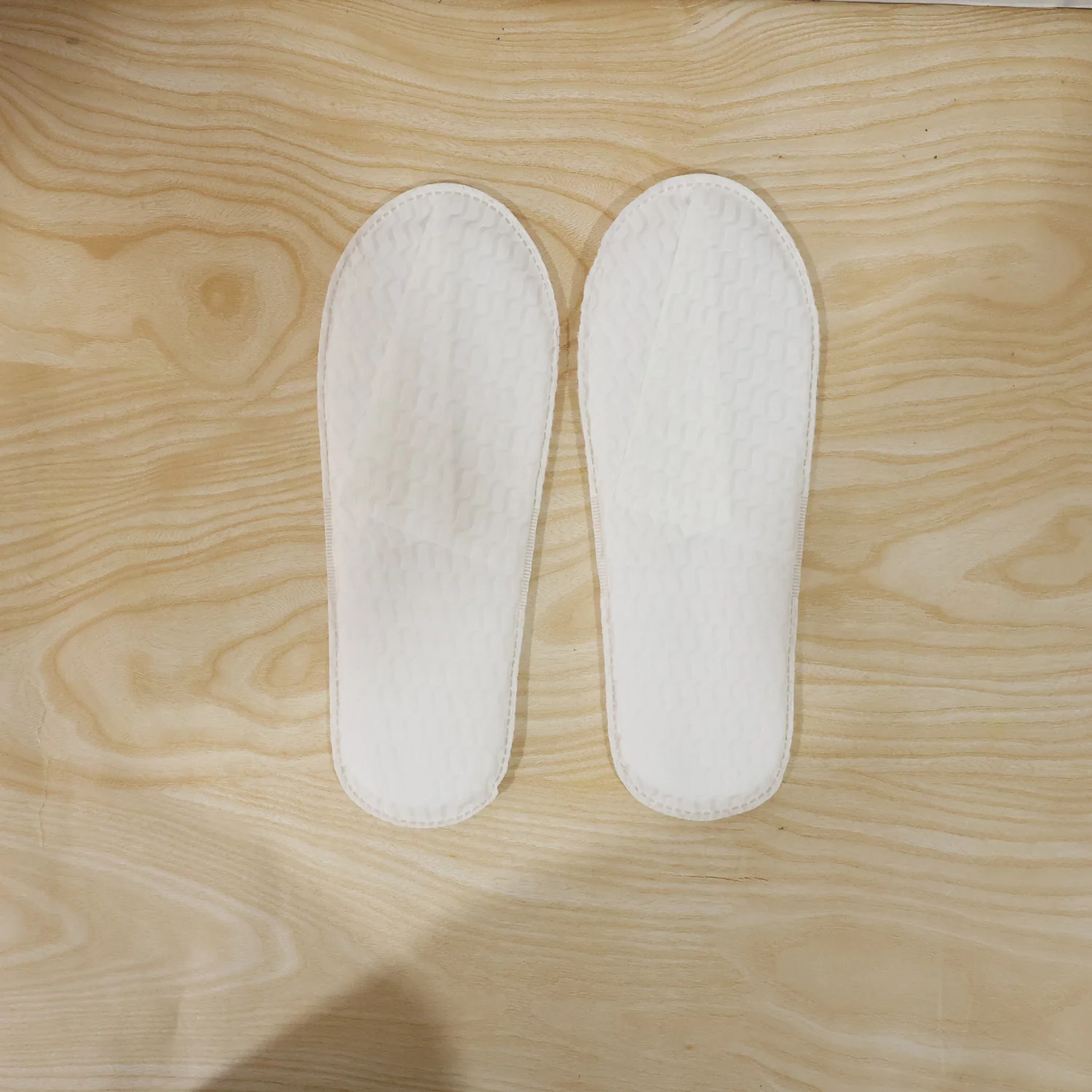 Disposable Hotel Slippers – Hygienic Single-Use Guest Footwear - Image 9