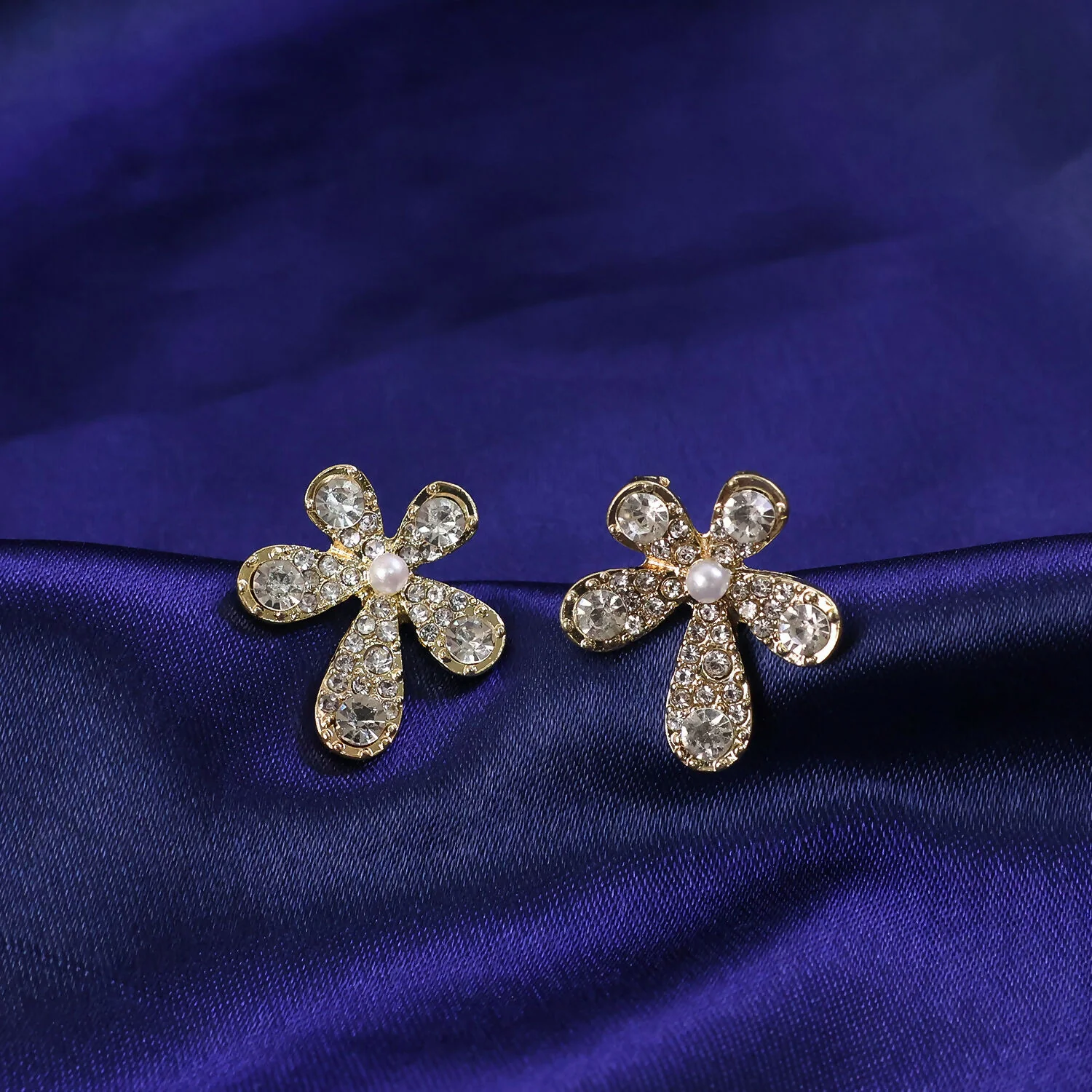 Crystal Flower Stud Earrings – Elegant & Versatile Accessory - Image 2