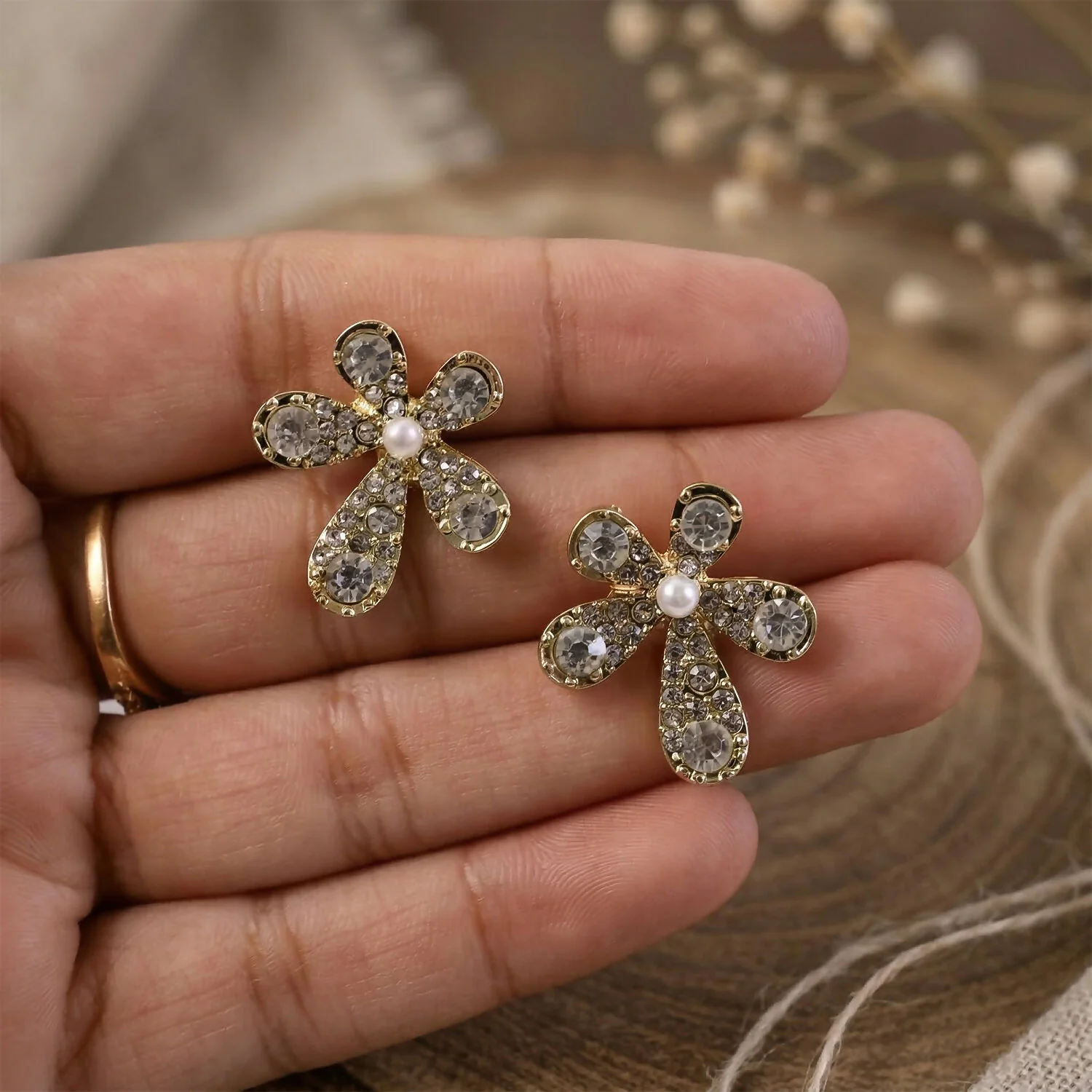 Crystal Flower Stud Earrings – Elegant & Versatile Accessory - Image 3