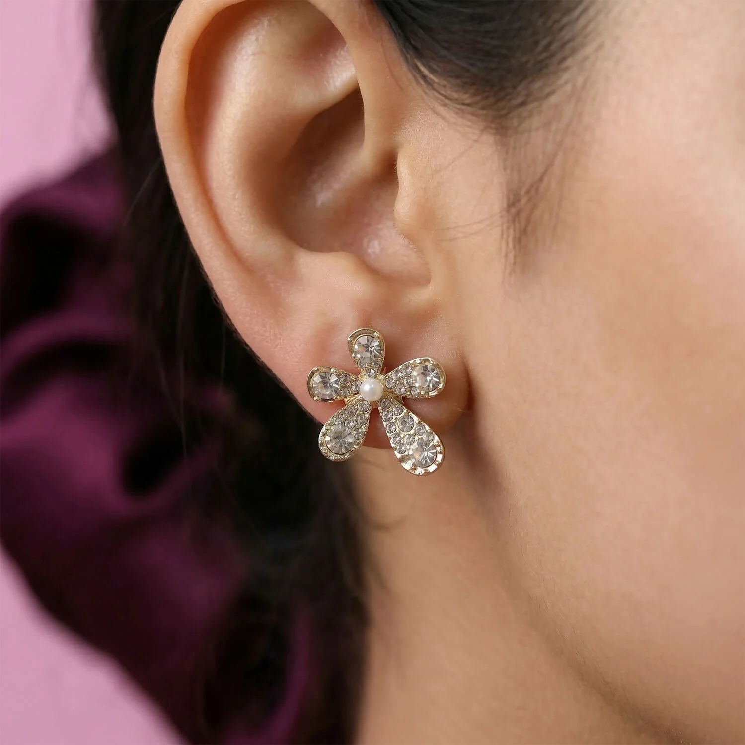 Crystal Flower Stud Earrings – Elegant & Versatile Accessory - Image 4