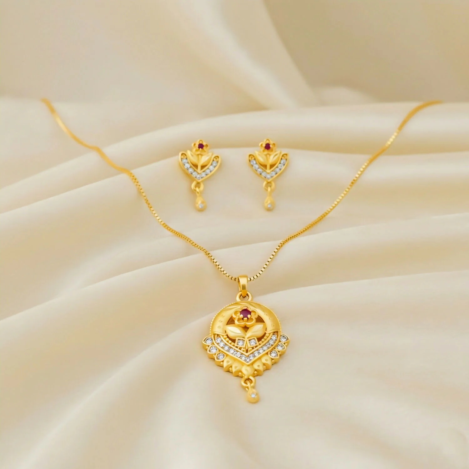Gold-Plated Floral Bloom Pendant Set – Elegant Jewelry with Ruby & Zirconia - Image 4