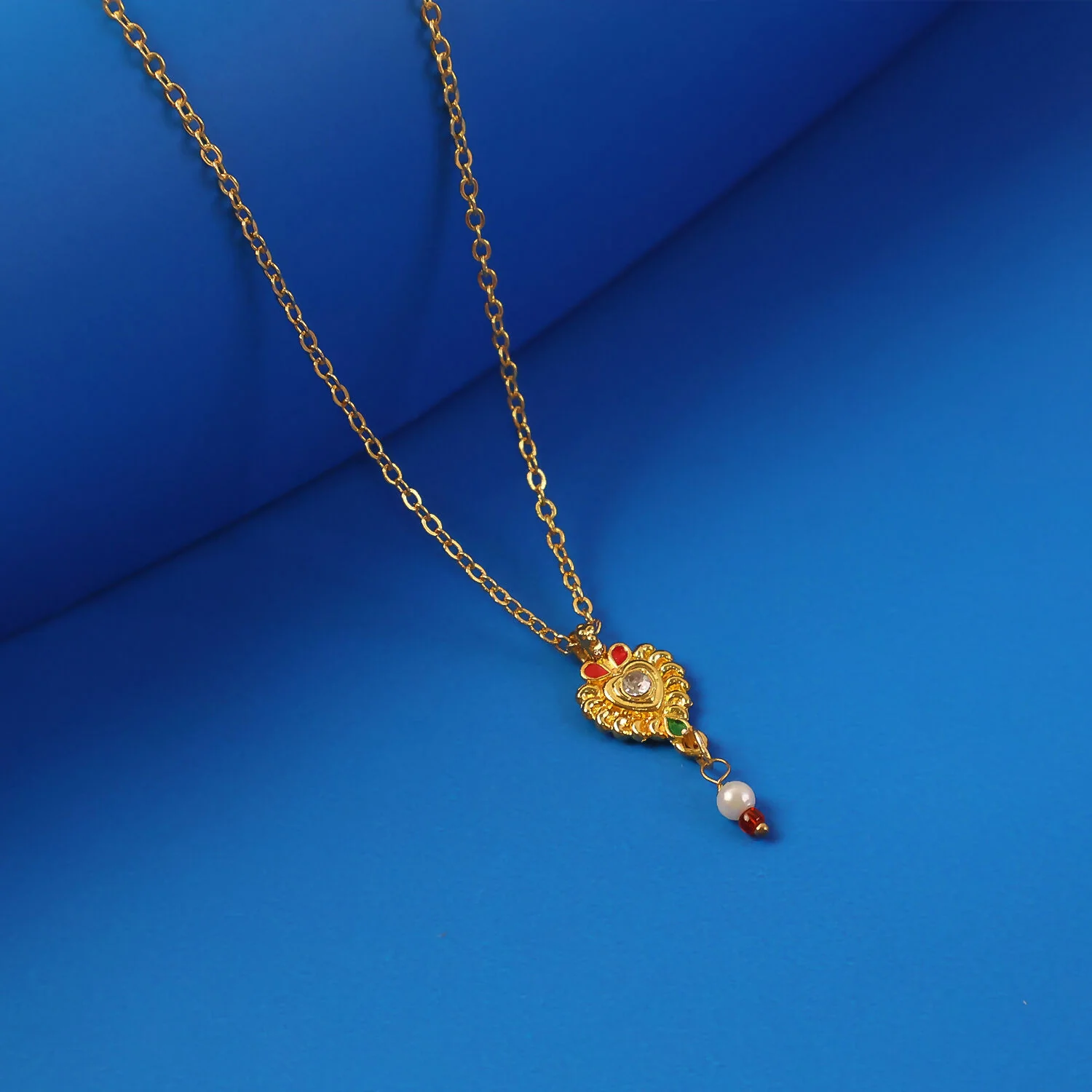 Heart Motif Pendant Necklace – Elegant Women’s Chain Jewelry - Image 4
