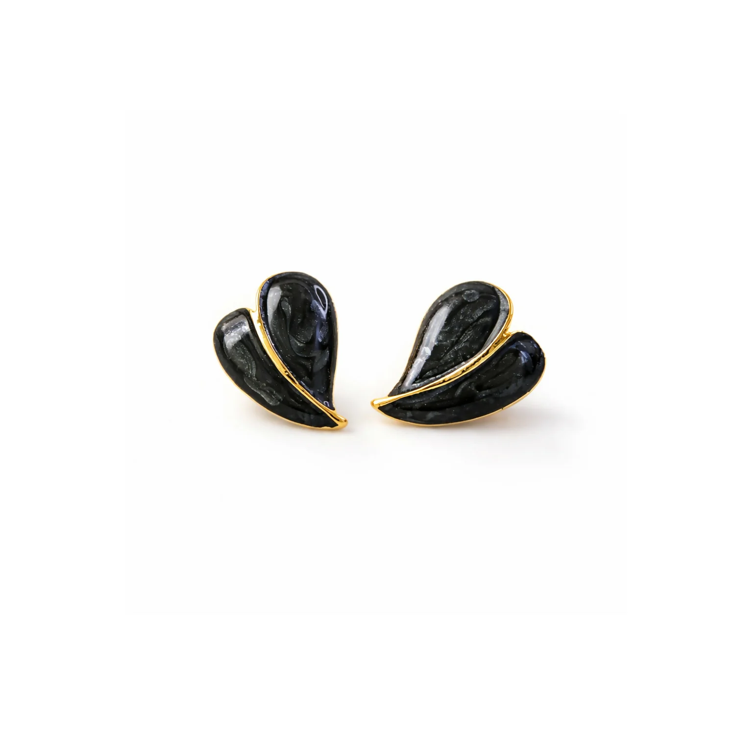 Stud Earrings – Elegant Leaf Design with Glossy Finish - Image 5