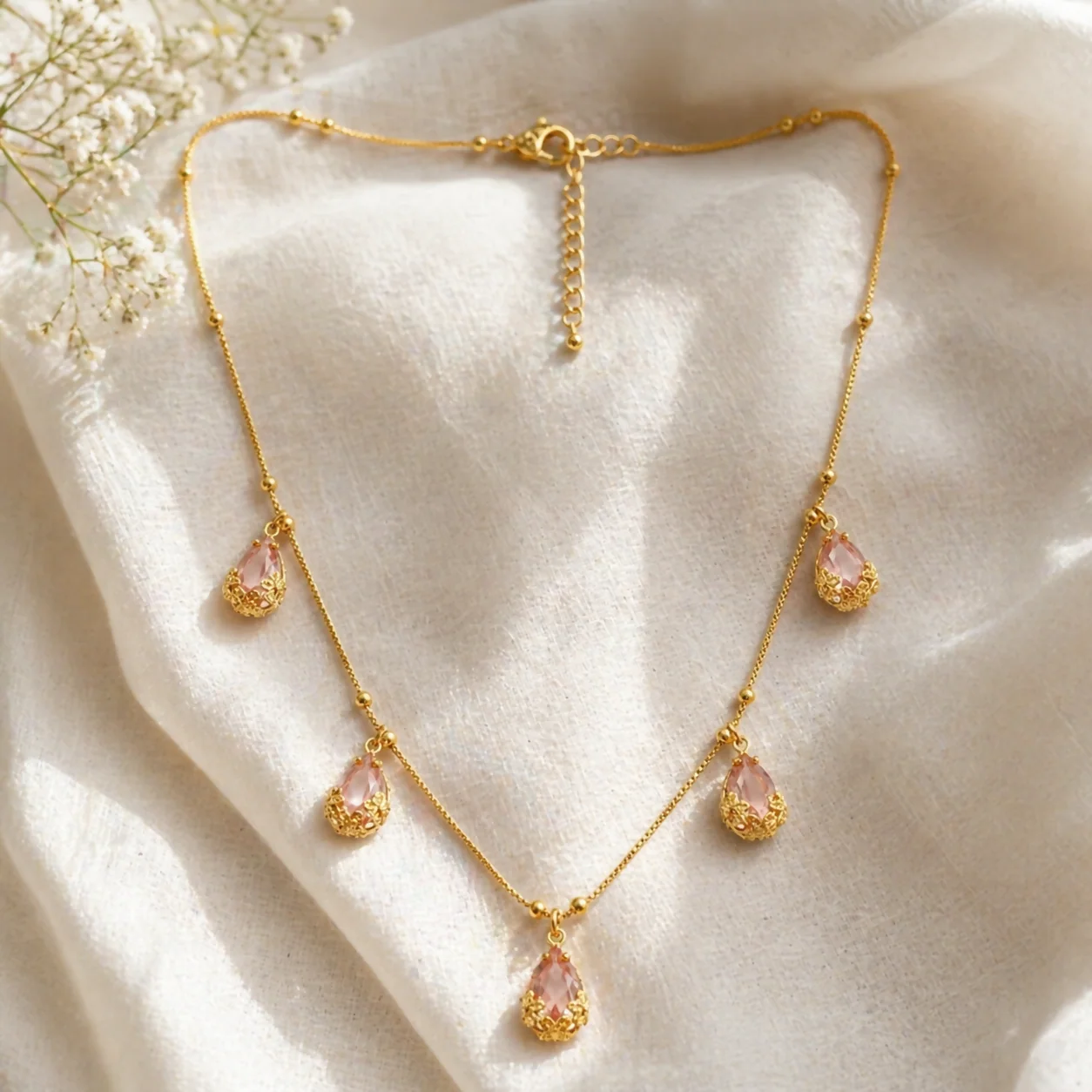 Elegant Peach Bead and Pearl Choker Jewelry Set with Maang Tikka & Floral Earrings - Image 2