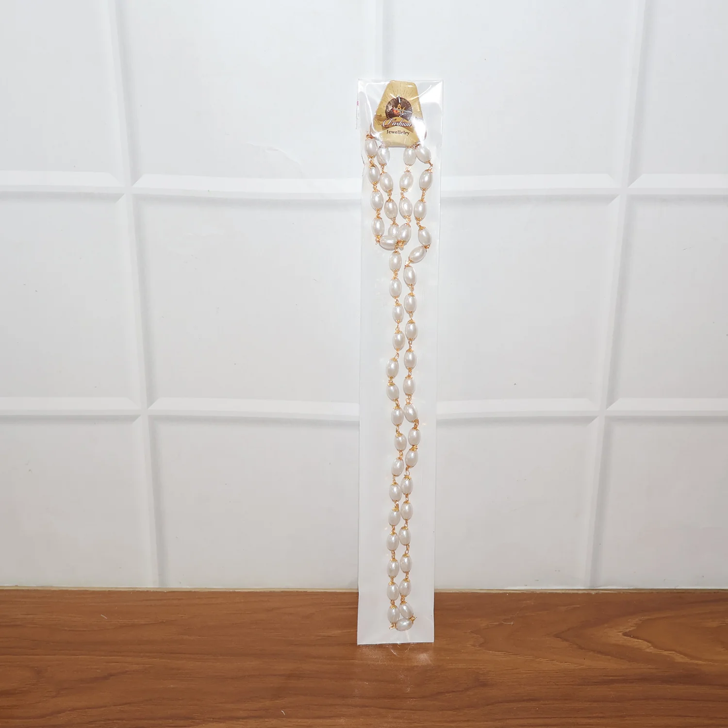 Pearl Beaded Necklace – Elegant Lightweight Gold-Tone Link Detail - Image 7