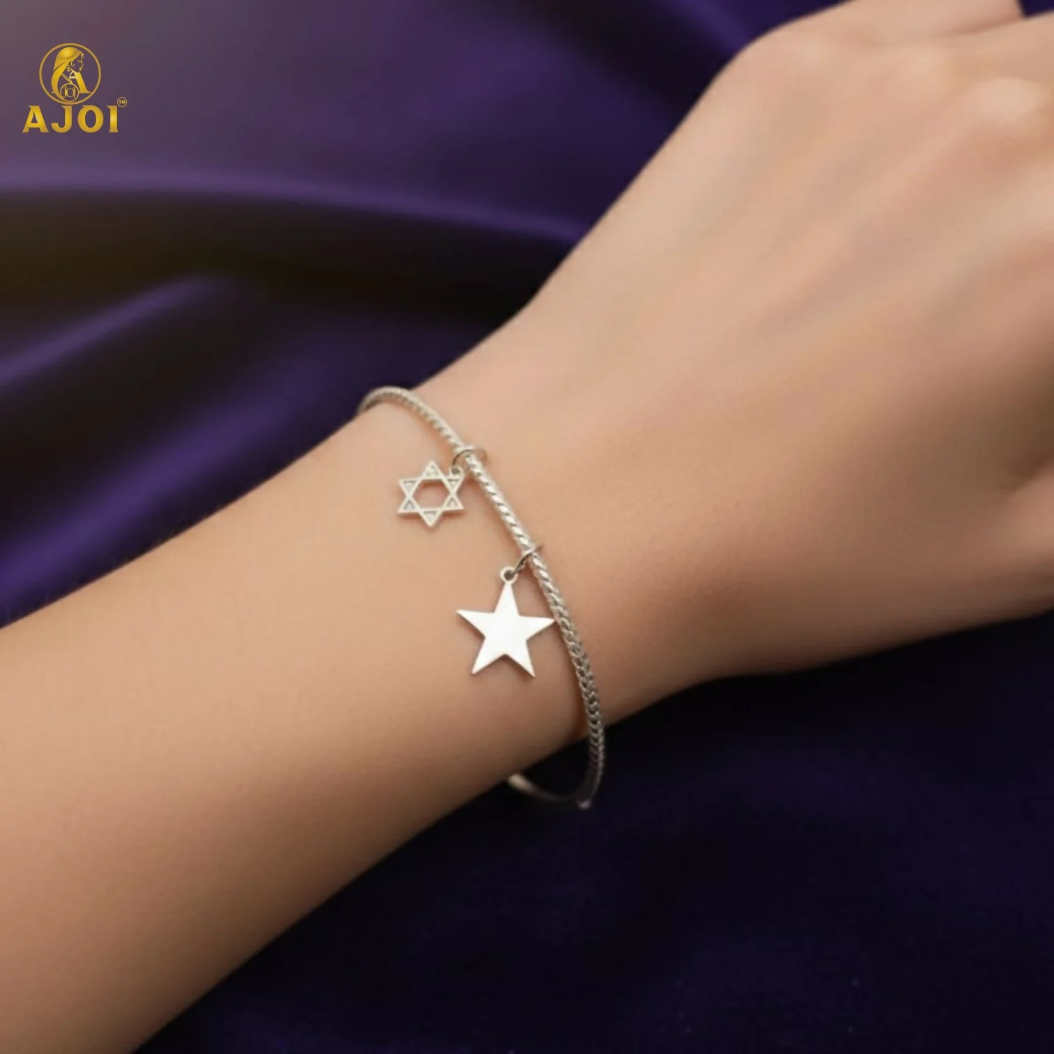 Silver Star Charm Bracelet – Elegant Lightweight Bangle - Image 2