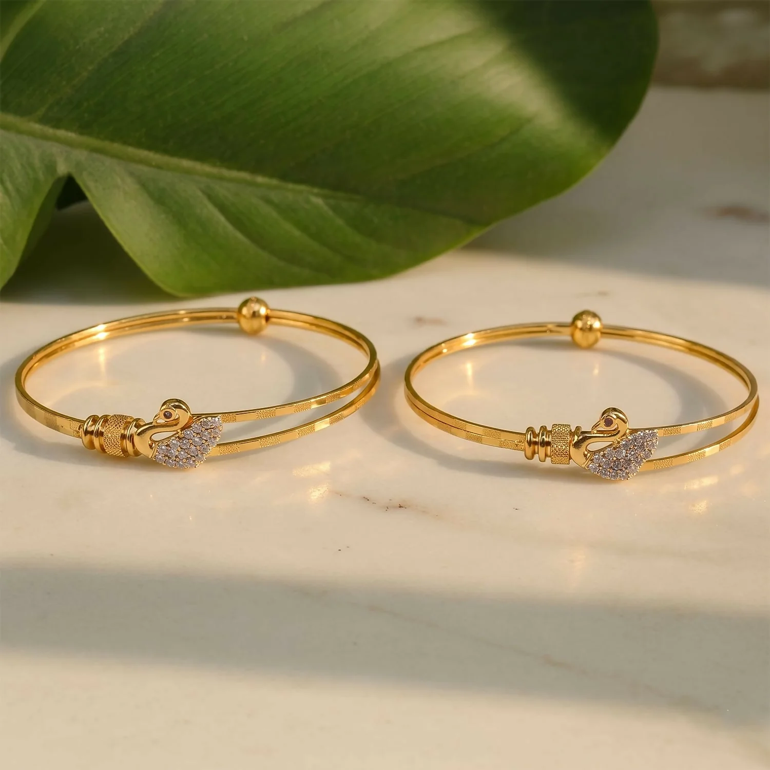 Elegant Swan Crystal Bangles – Adjustable Gold Finish for Women - Image 4