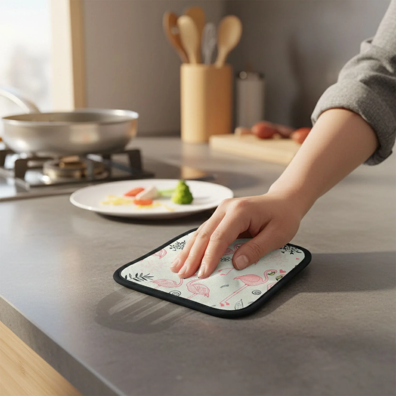 Heat Resistant Kitchen Pot Holder Mat – Stylish 20×20 cm Protector - Image 3