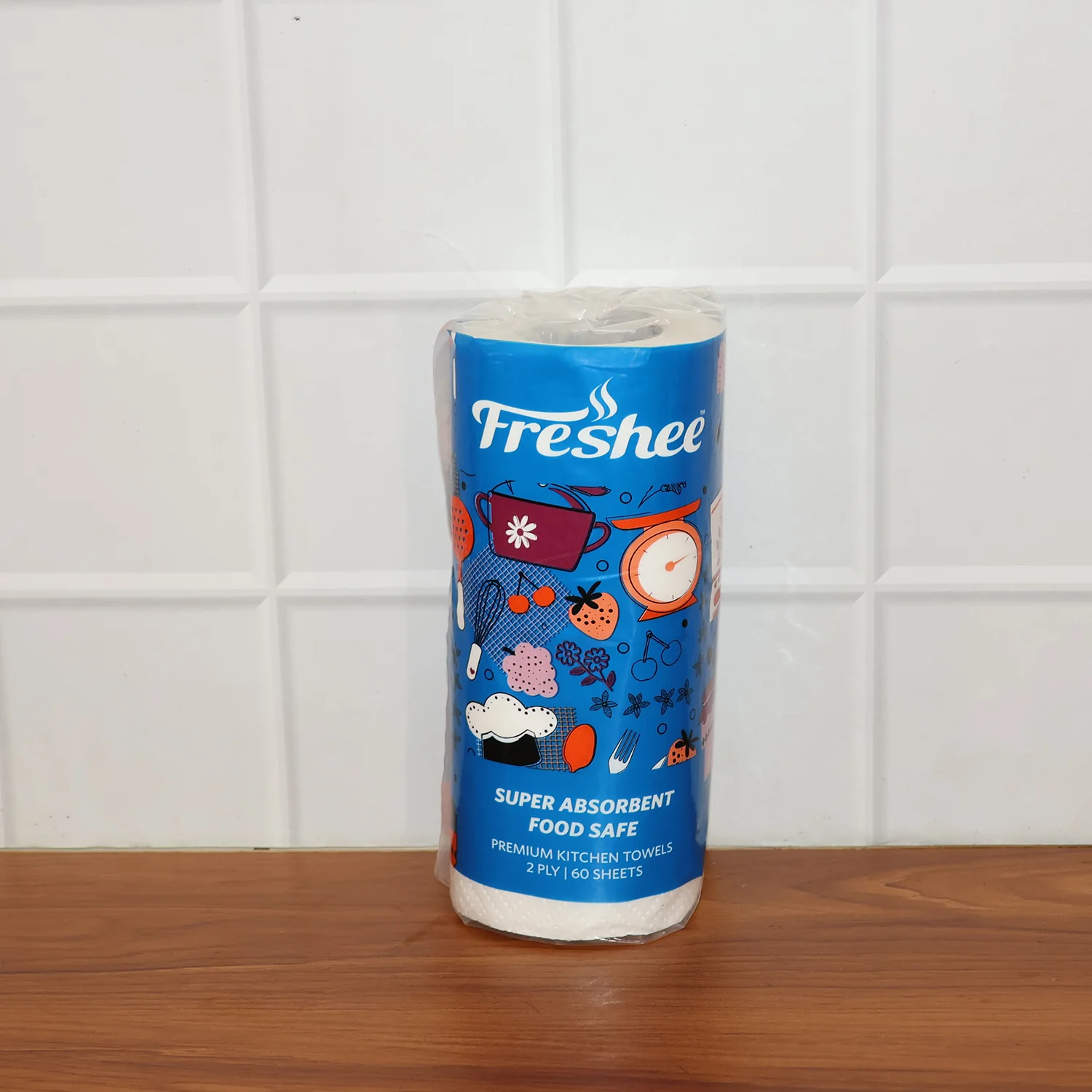 Kitchen Paper Towel Roll – 60 Super Absorbent Sheets - Image 9