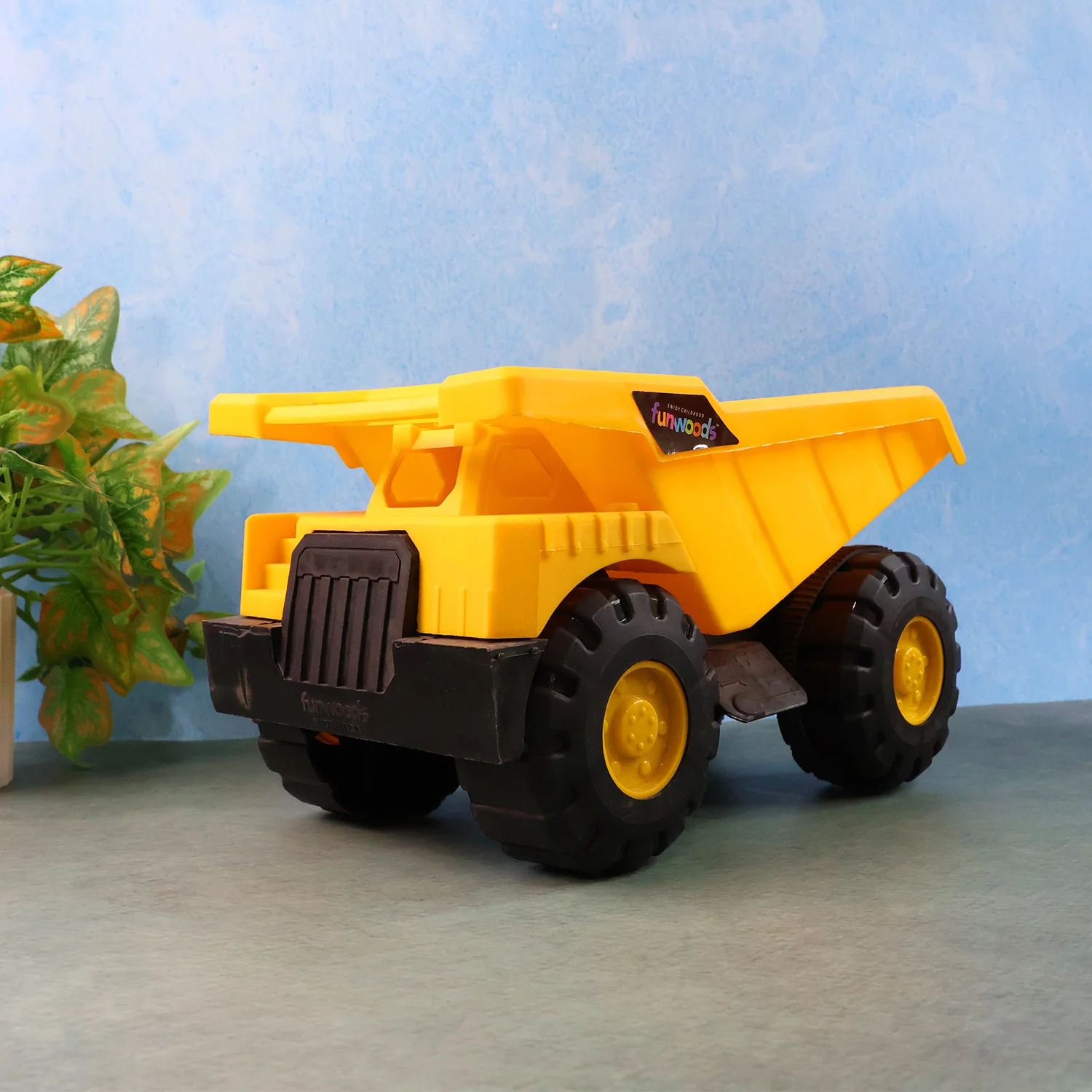 Friction-Powered Dump Truck Toy – Durable Tipping Bed Vehicle - Image 4