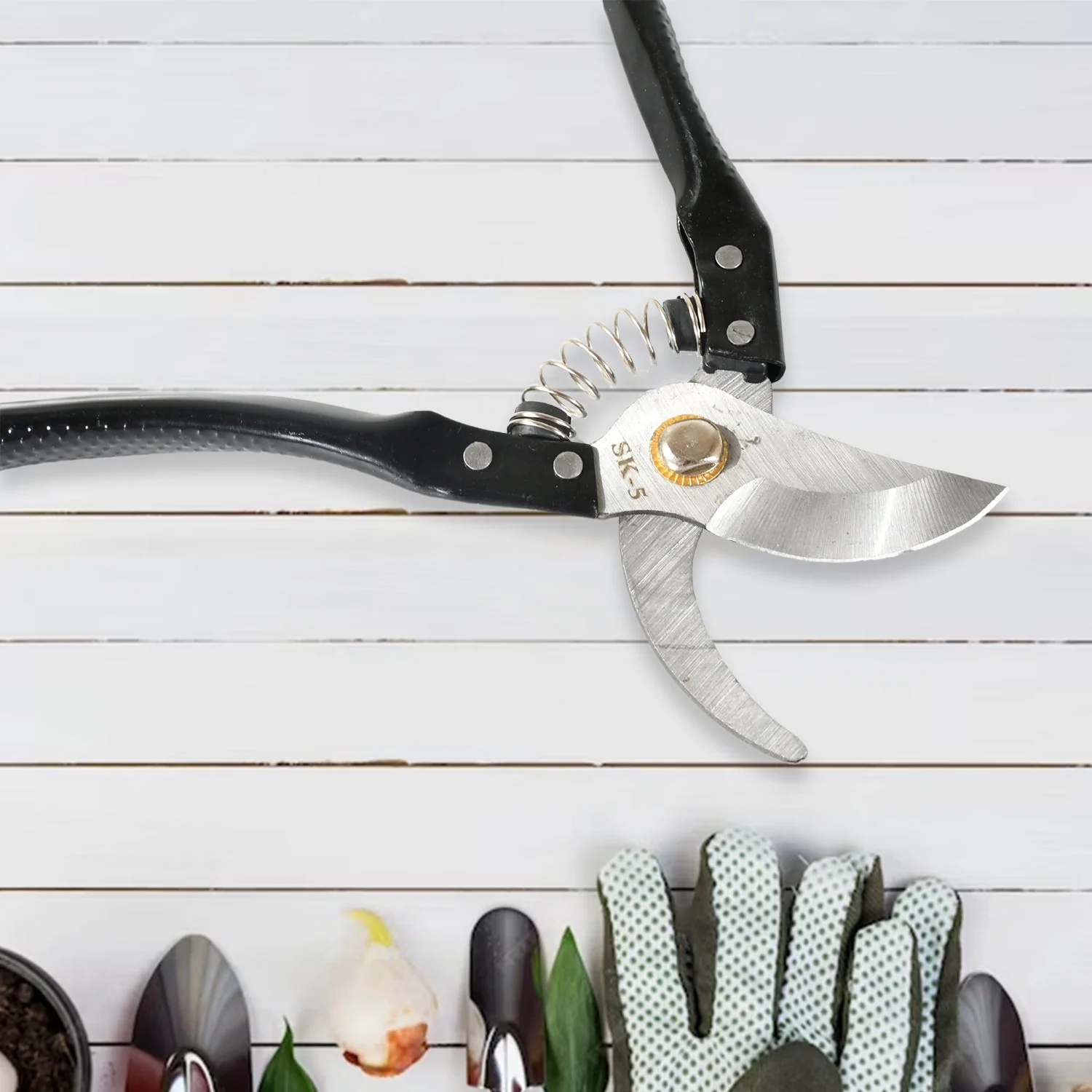 Garden Shears – High Carbon Steel Blades, Non-Slip Grip | Velvet Wipe - Image 4