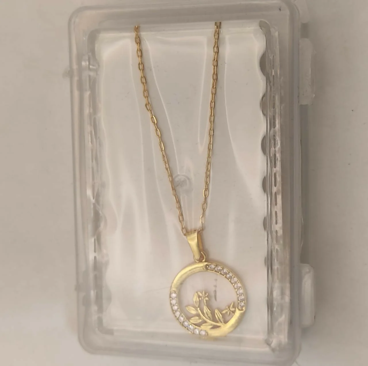 Gold-Plated Circle Pendant Necklace – Sparkling CZ Halo Jewelry - Image 5