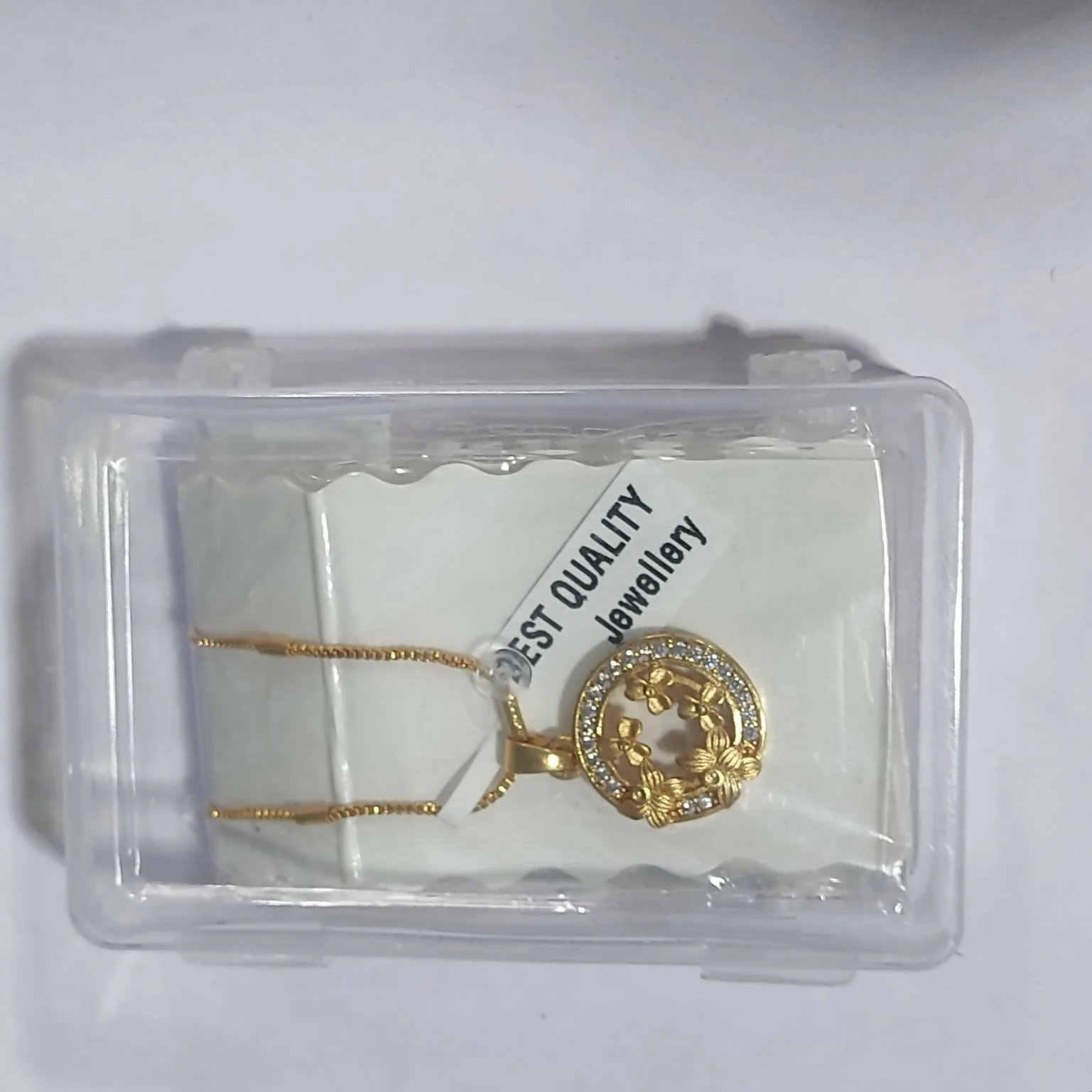 Gold Plated Pendant Necklace – AD Floral Circle Design - Image 4