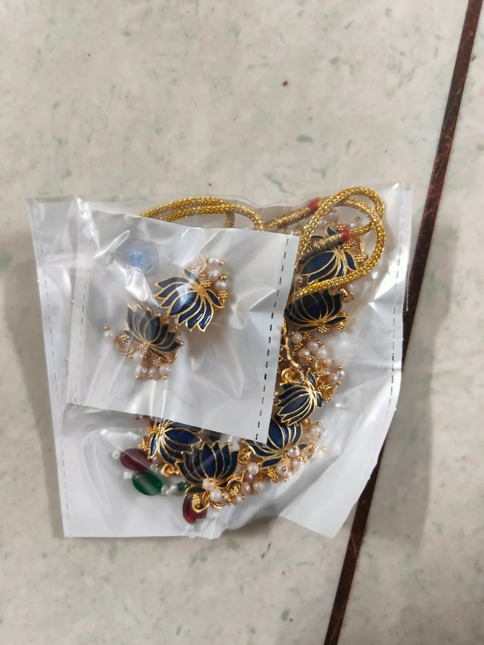 Gold-Toned Green Stone Choker Set – Elegant Ethnic Jewelry - Image 5