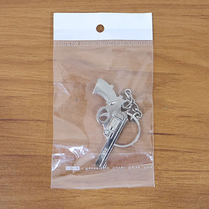 Gun Shape Keychain – Durable Metal Accessory for Stylish Key Organisation - Image 5