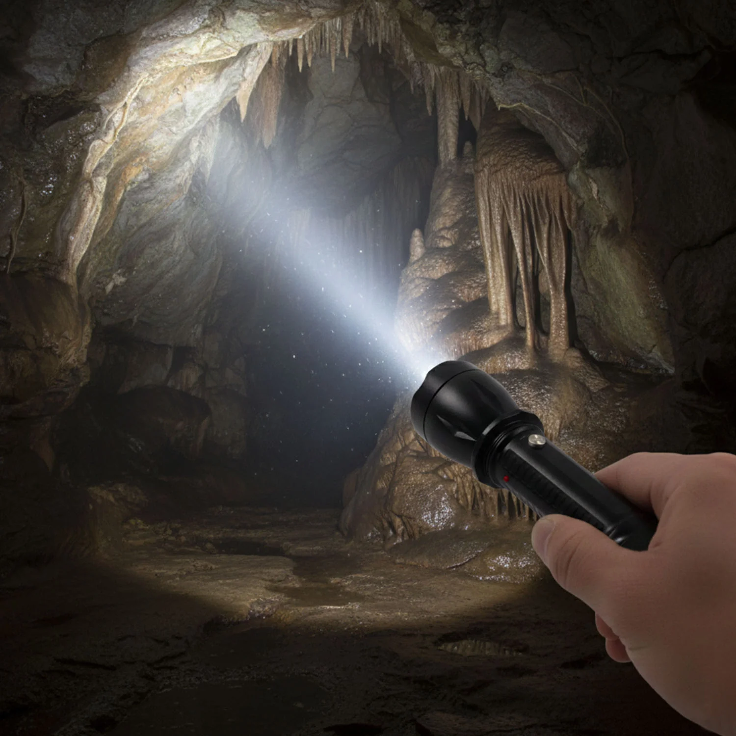 LED Hand Torch Light – Bright Beam & Comfortable Grip - Image 3