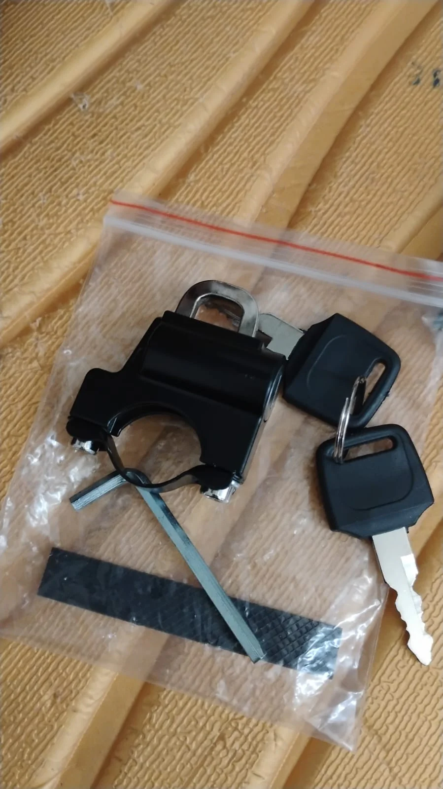 Helmet Lock for Motorcycles – Heavy-Duty Handlebar Security - Image 8
