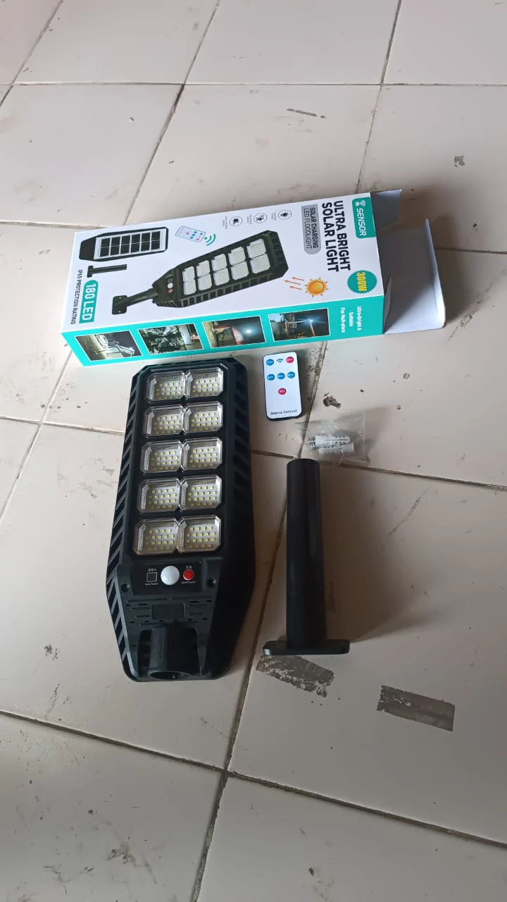 Solar LED Street Light – High-Powered Motion Sensor & Remote Control - Image 7