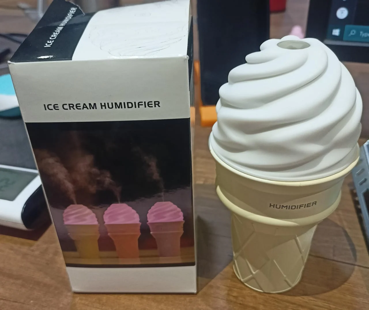 Ice Cream Cone Humidifier – Portable Air Freshener with LED - Image 8