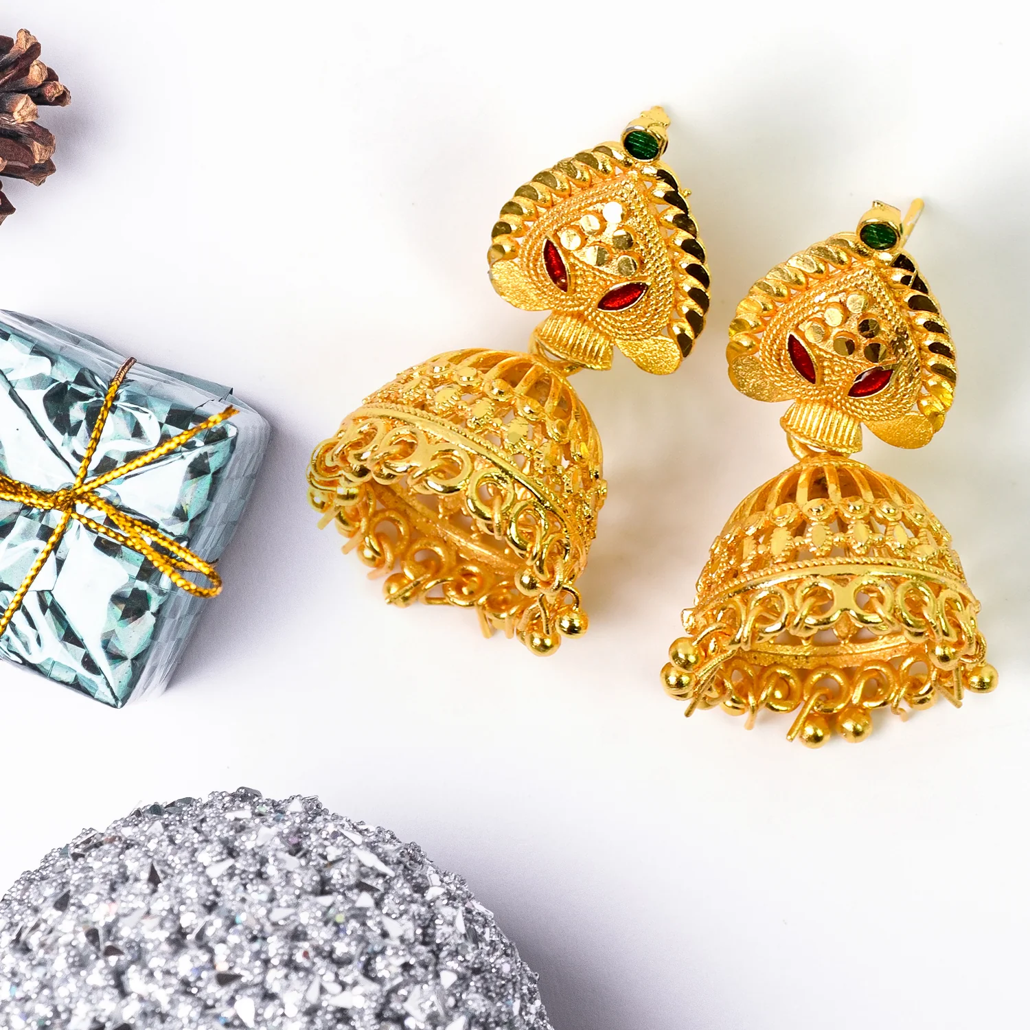 Jumka Elegance Statement Earrings – Bold & Timeless | HV - Image 3