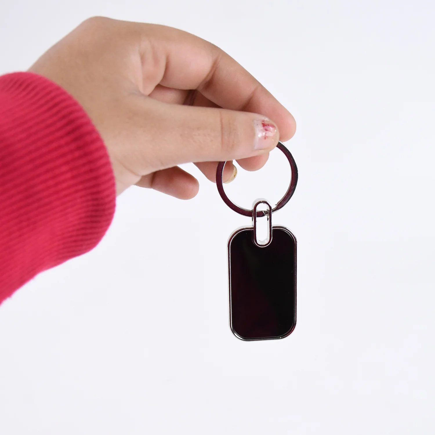Metal Keyring – Durable Oval Keychain & Handbag Charm | ManVogue - Image 4