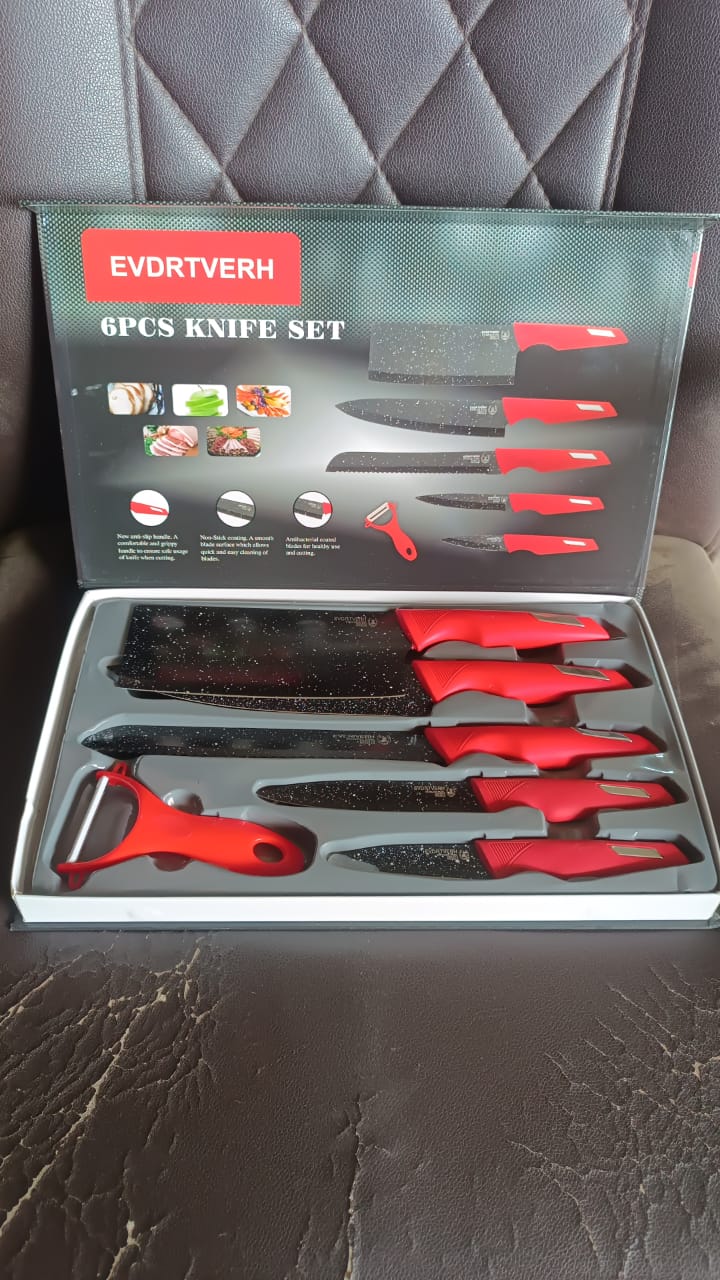 Kitchen Knife Set – Marble-Coated Blades & Ergonomic Red Handles - Image 9