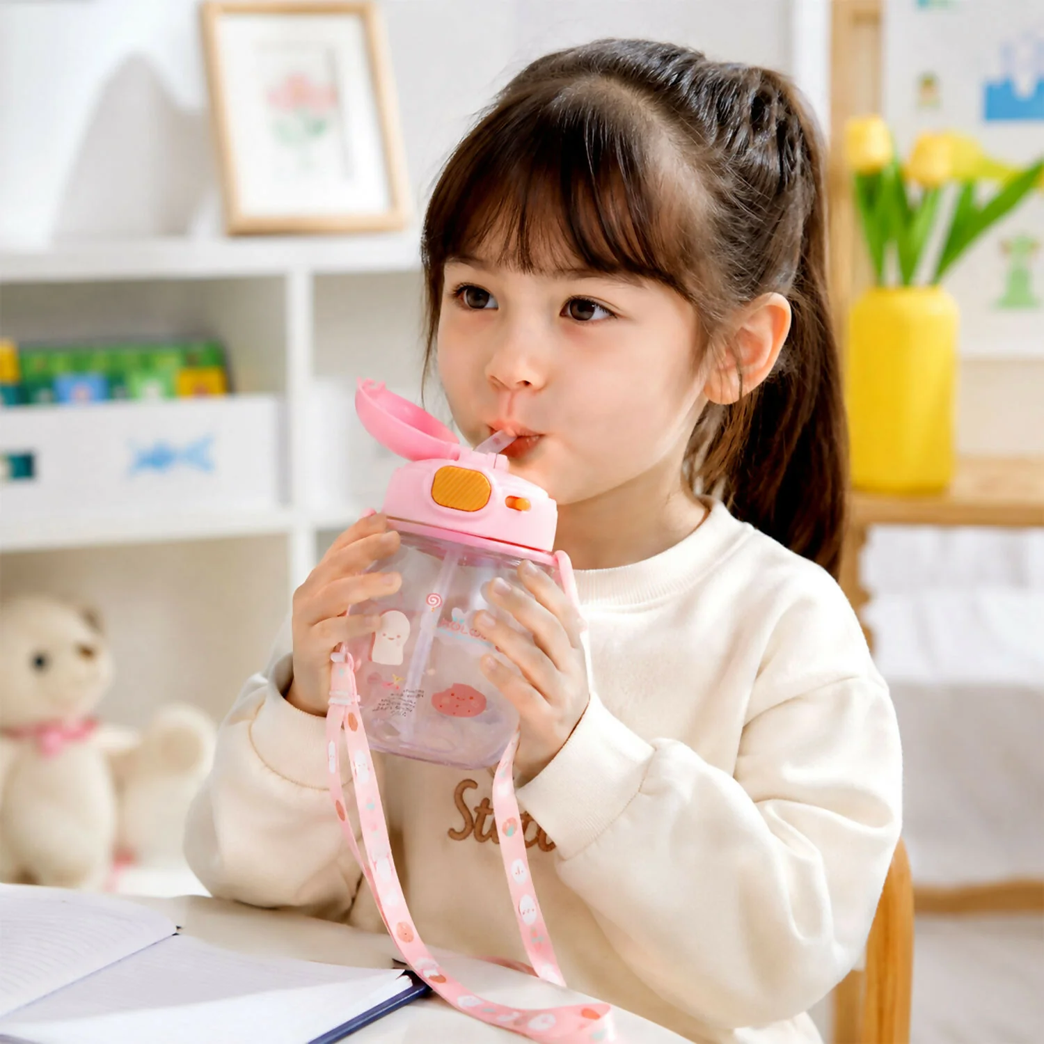 KOLORR Kids Bunny Sipper Water Bottle with Straw & Carry Strap (600ML) - Image 2