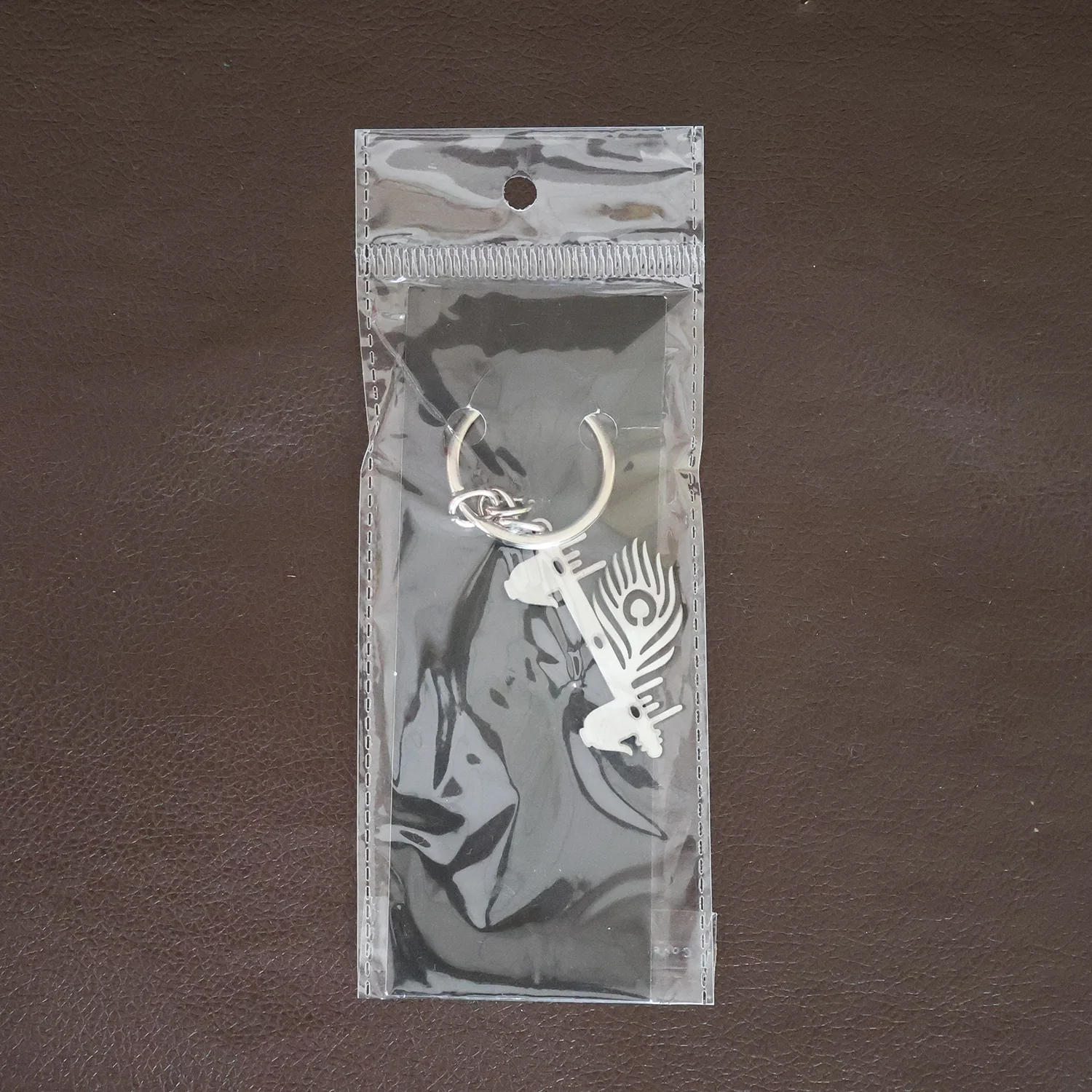 Krishna Flute Keychain – Devotional Metal Keyring for Spirituality - Image 7