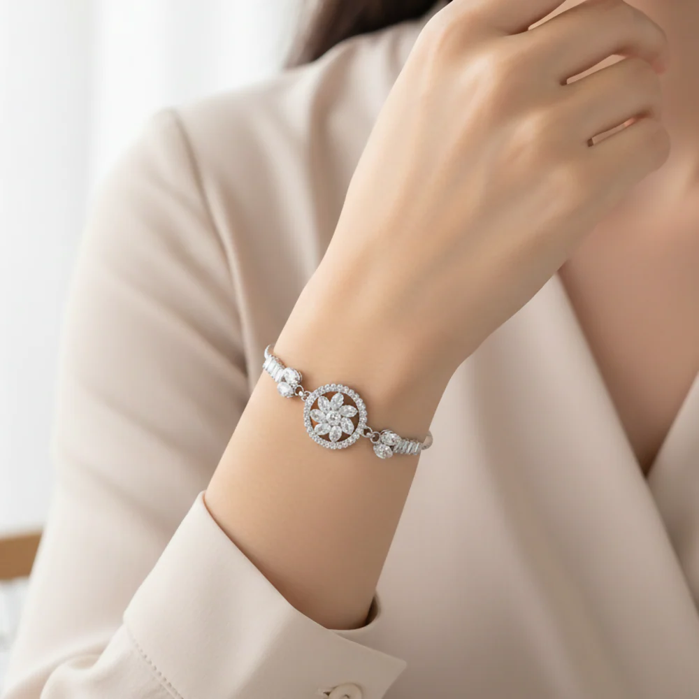 AD Bracelet – Luxury Floral Motif for Elegant Functions