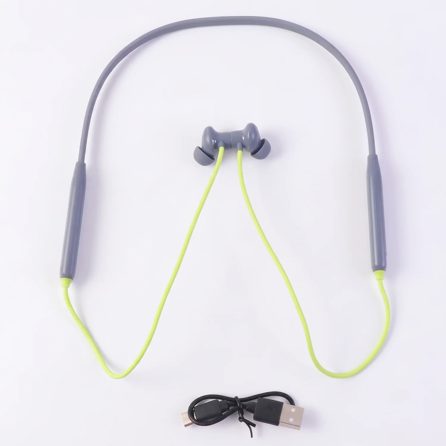 Wireless Bluetooth Neckband Earphones – Deep Bass & Tangle-Free Design - Image 5