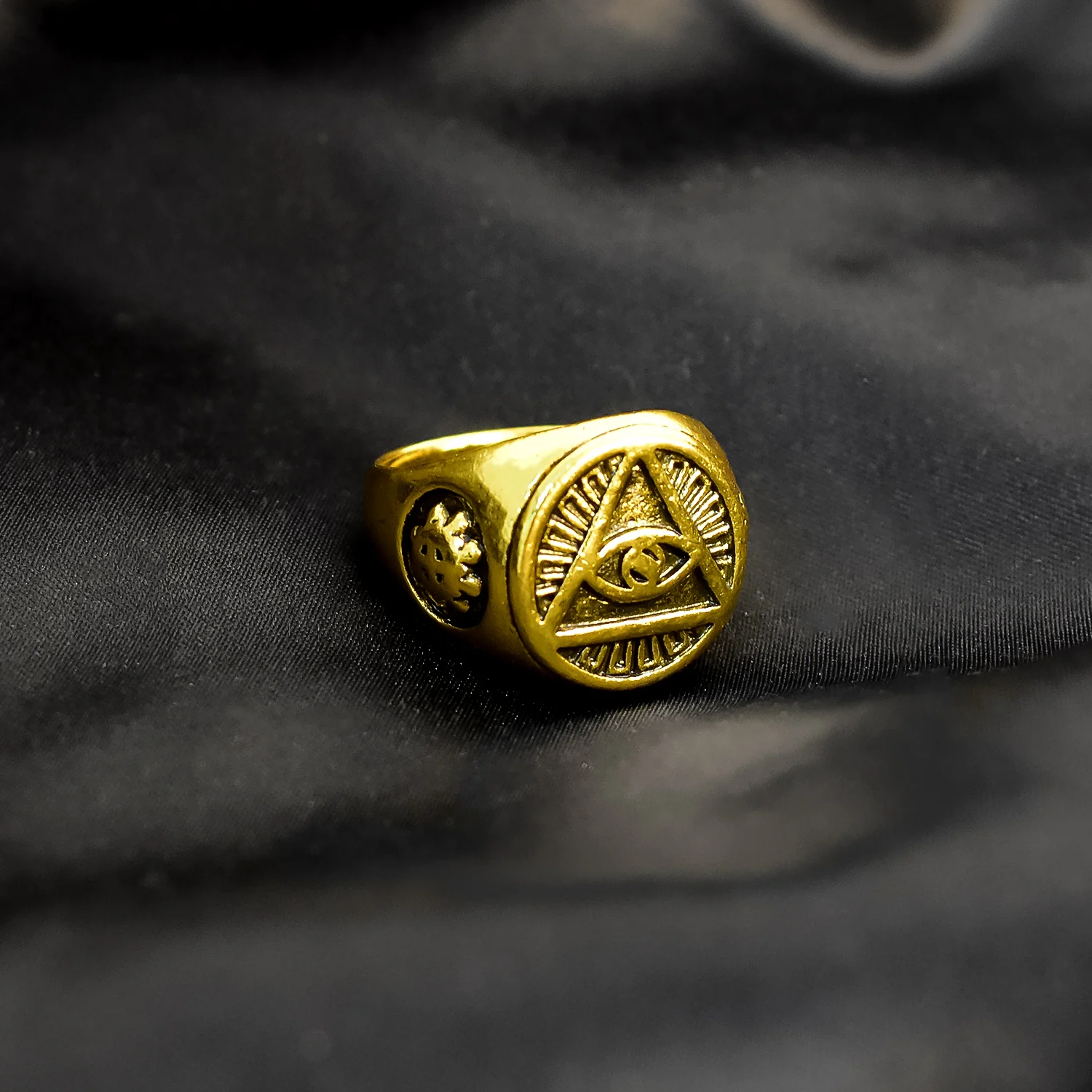 Masonic Eye Ring – Durable Stainless Steel Punk Style for Men - Image 3