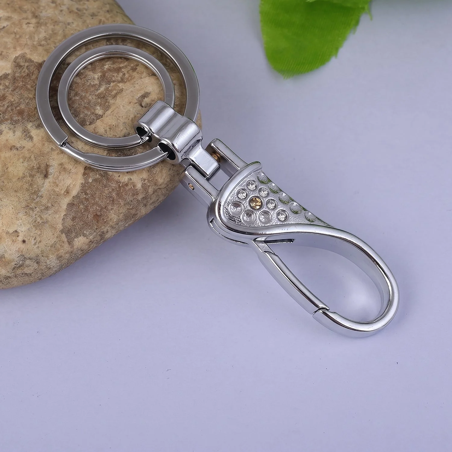 Heavy Duty Metal Key Holder – Durable with Swivel Hook for Everyday Use - Image 4