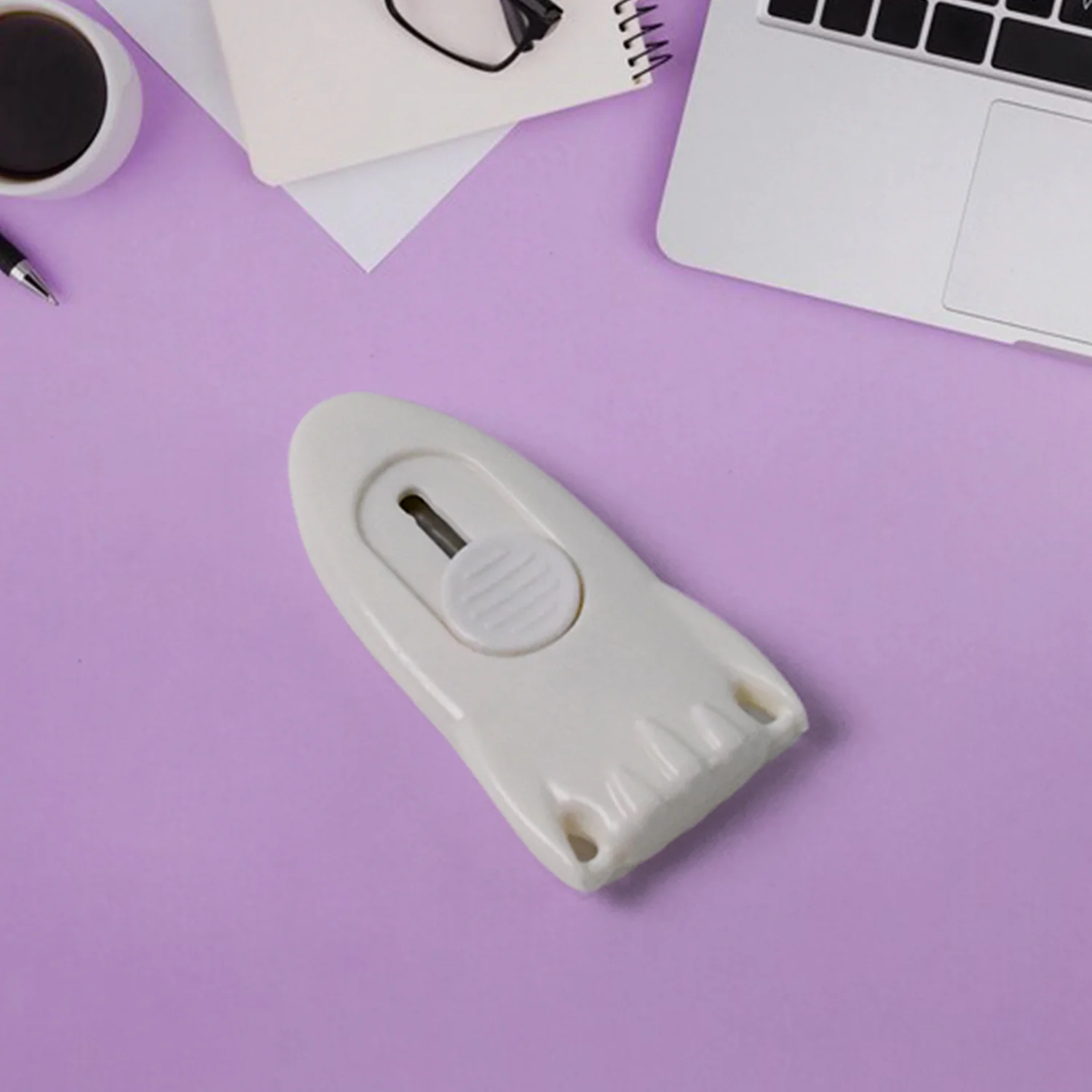 Mini Cloud Box Cutter – Compact Safe Retractable Utility Knife - Image 4