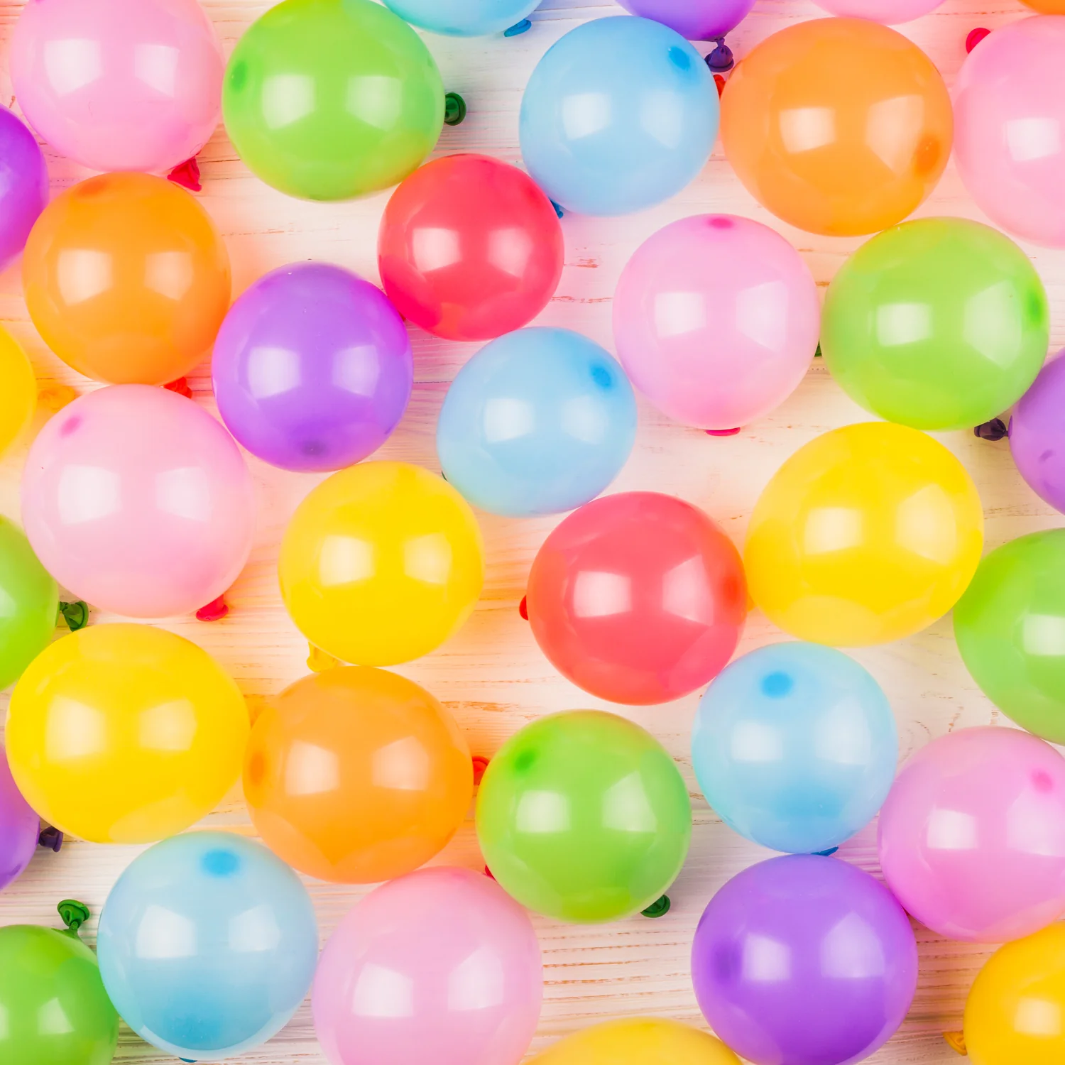 Multicolor Latex Balloons (24 Pcs) – Festive Party Decor | Play & Move - Image 5