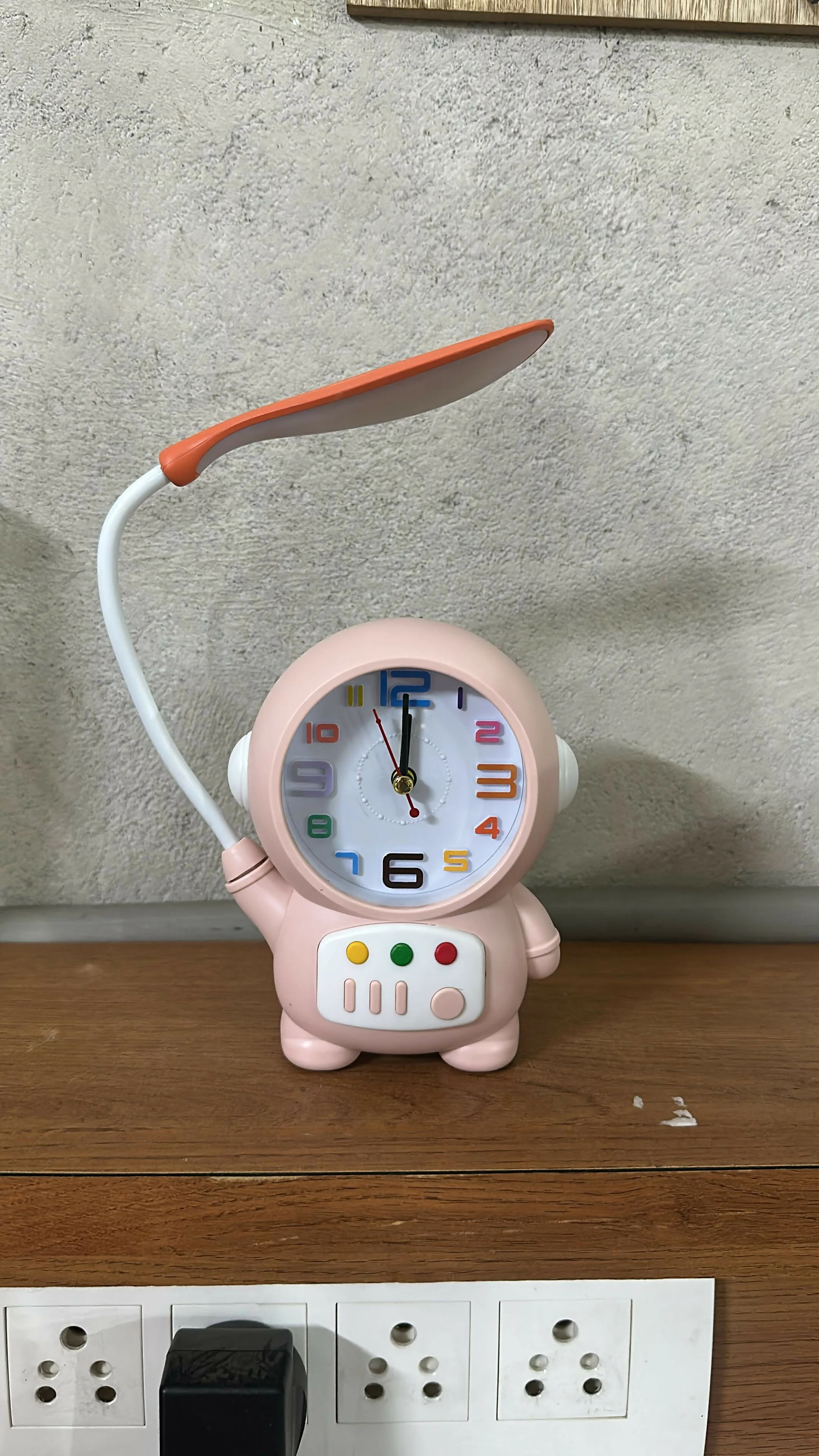 Astronaut Desk Lamp with Alarm Clock – Kid-Friendly Study Light - Image 5