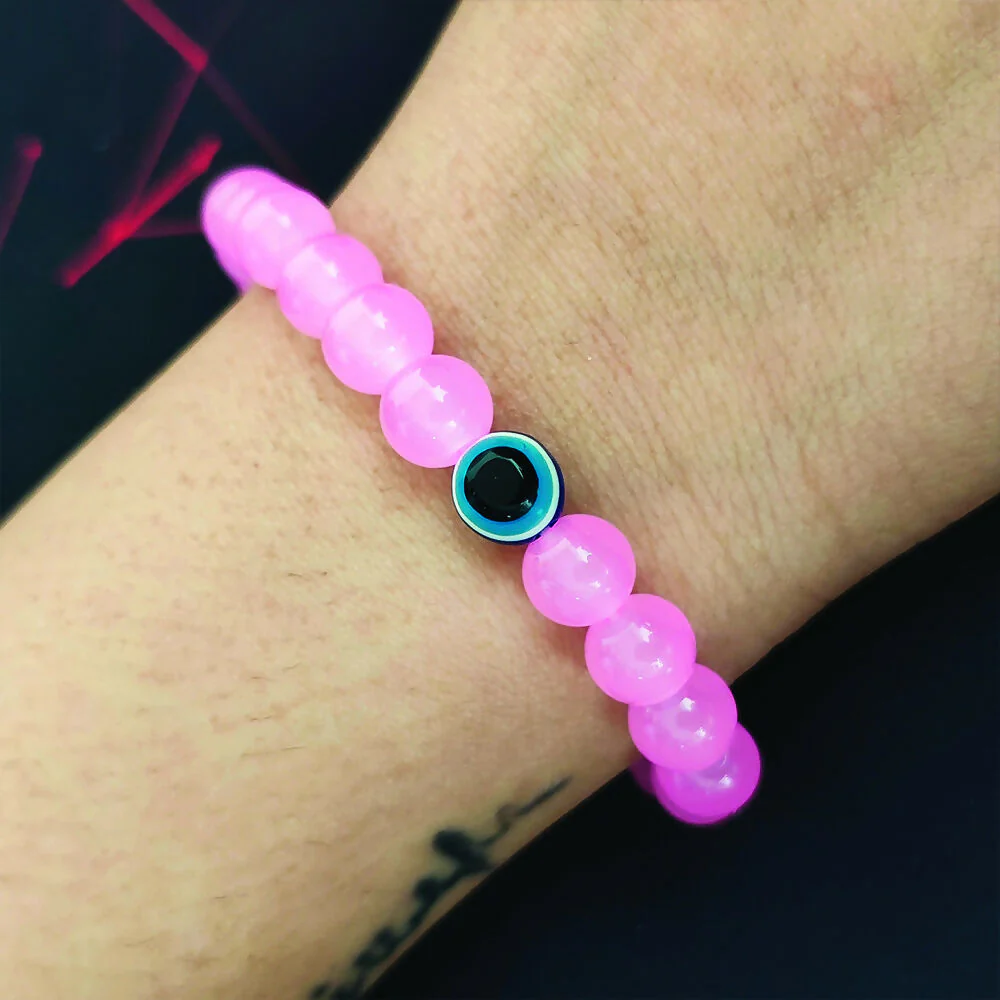 Pink Evil Eye Bracelet – Stylish Protection with Elegant Beads - Image 2