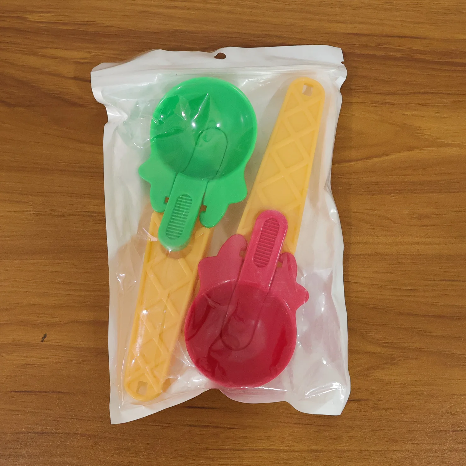 Ice Cream Scoop Set – Easy-Release 2-Pc Plastic | Quickslice - Image 11