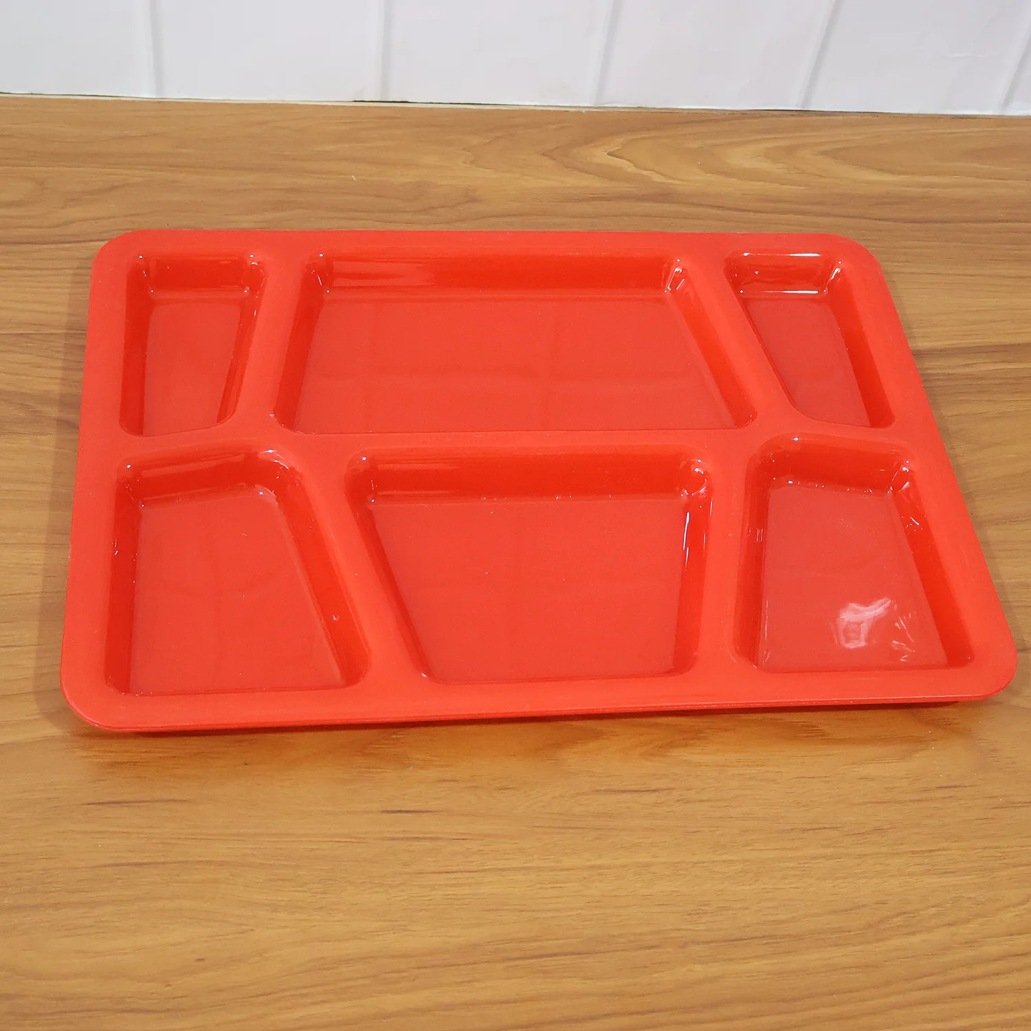 Multi-Compartment Plastic Meal Serving Tray – Mess-Free Portion Control - Image 8
