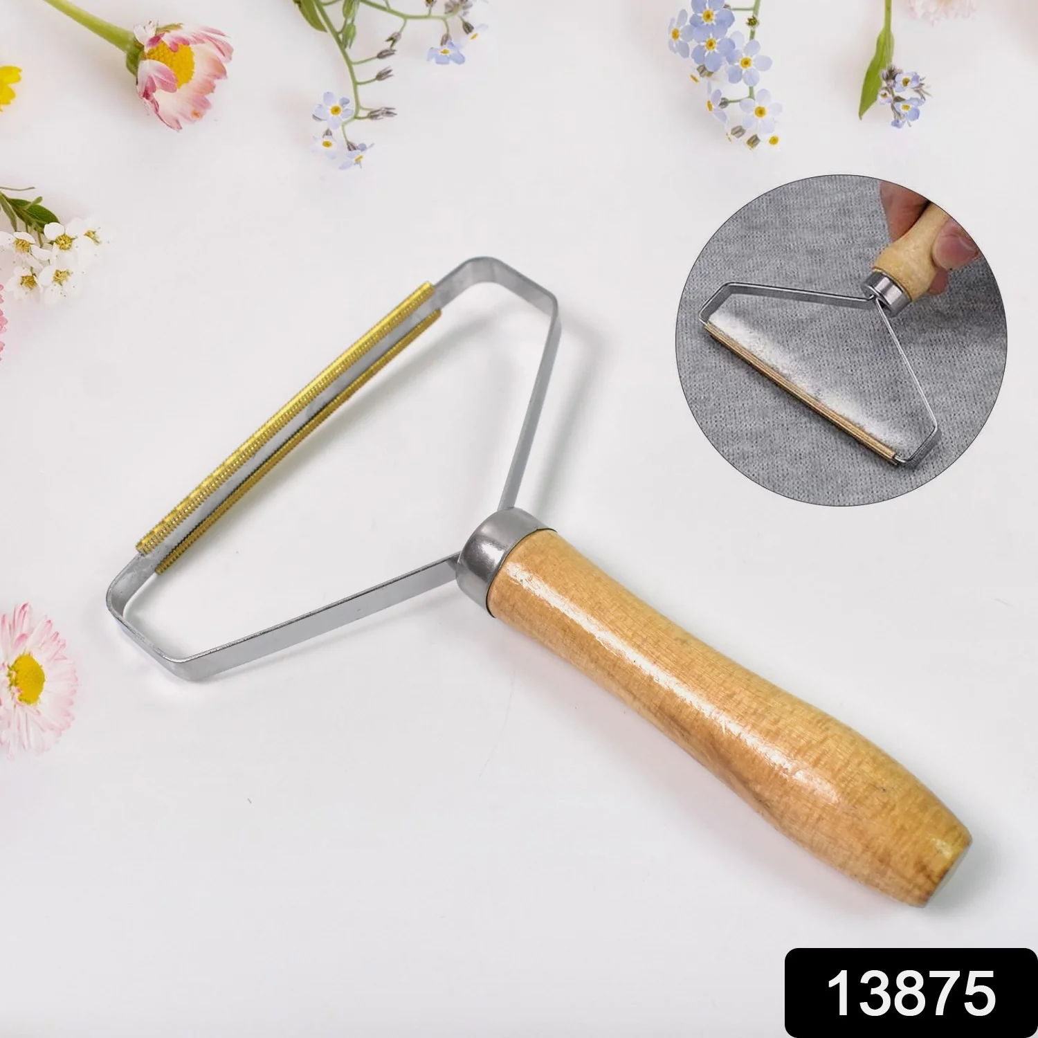 Lint Remover – Double-Sided with Wooden Handle | Indo Glow - Image 2