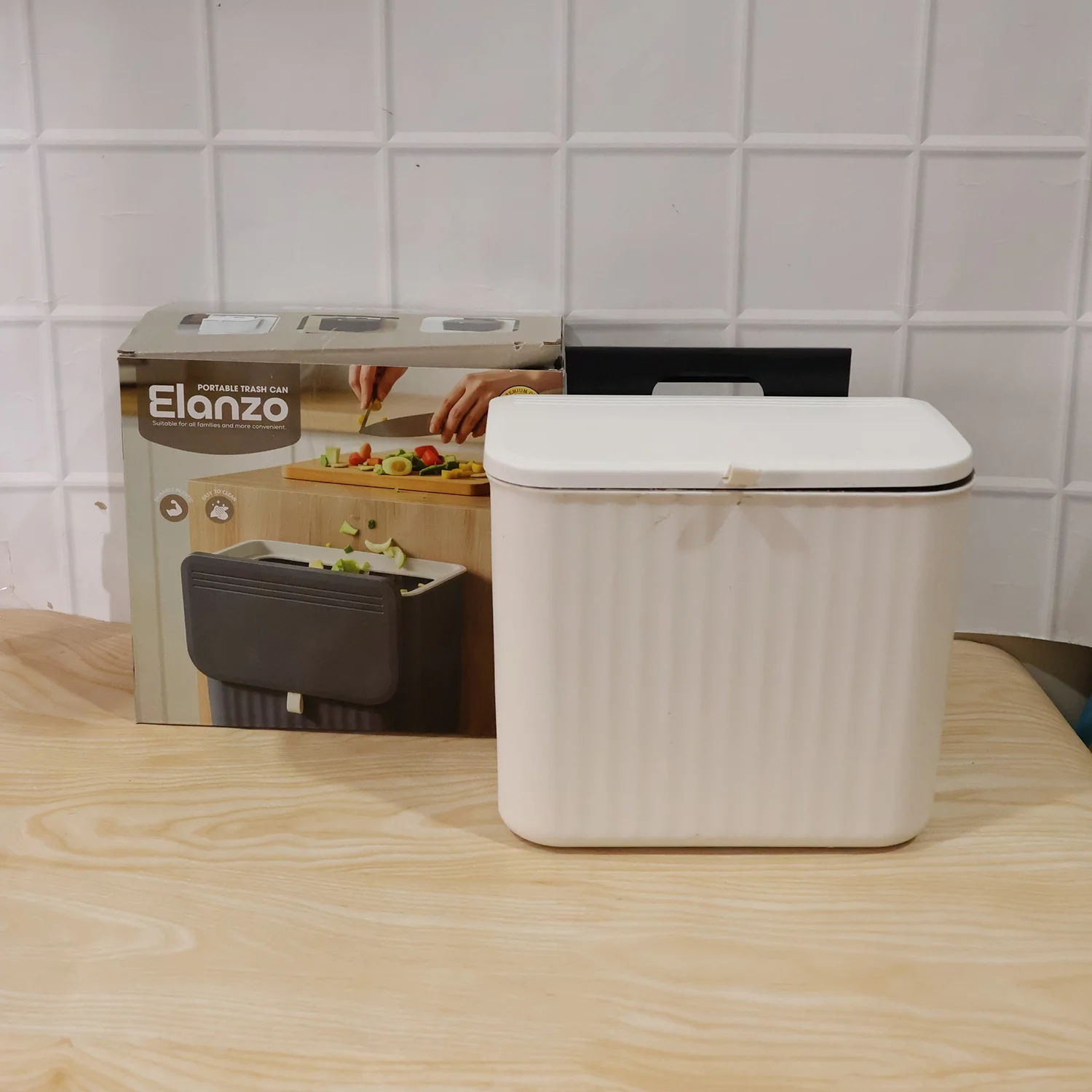 Kitchen Dustbin with Lid – Compact 25x22 cm for Small Spaces - Image 9