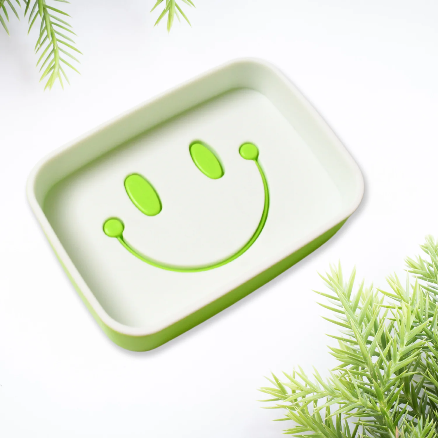 Portable Travel Soap Dish Box – Cute Smiley Face & Draining Design - Image 6