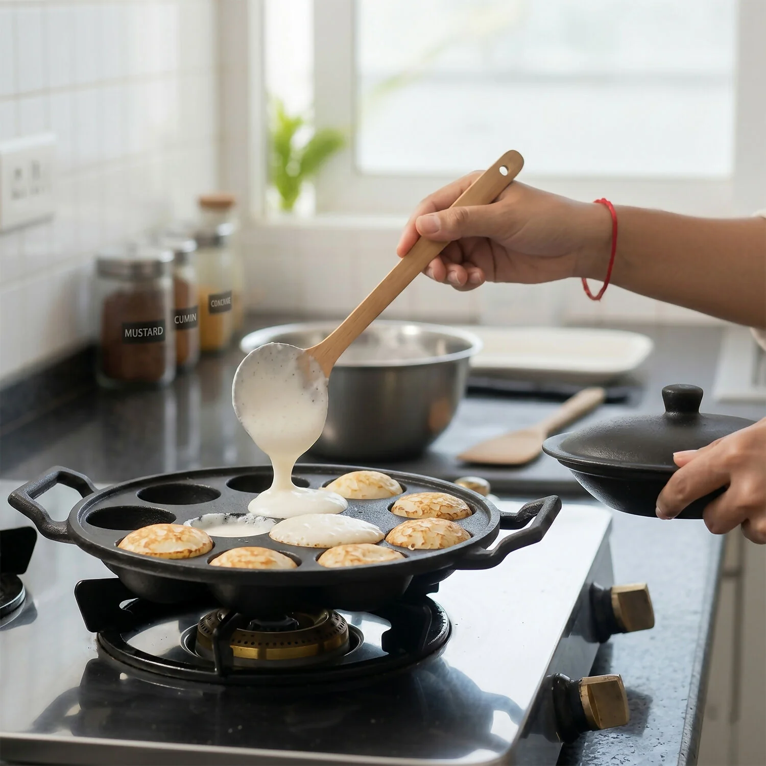 Cast Iron Paniyaram Pan – 12 Cavities for Traditional Snacks - Image 2