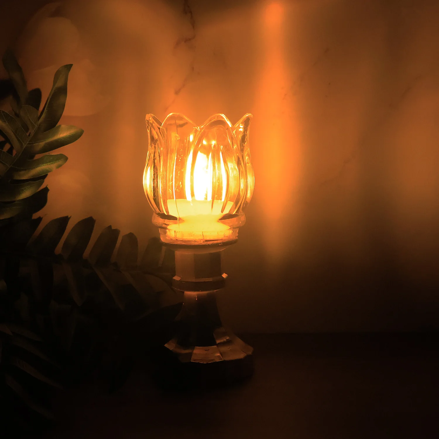 Lotus Shaped LED Decorative Lamp – Elegant Flameless Ambiance - Image 4