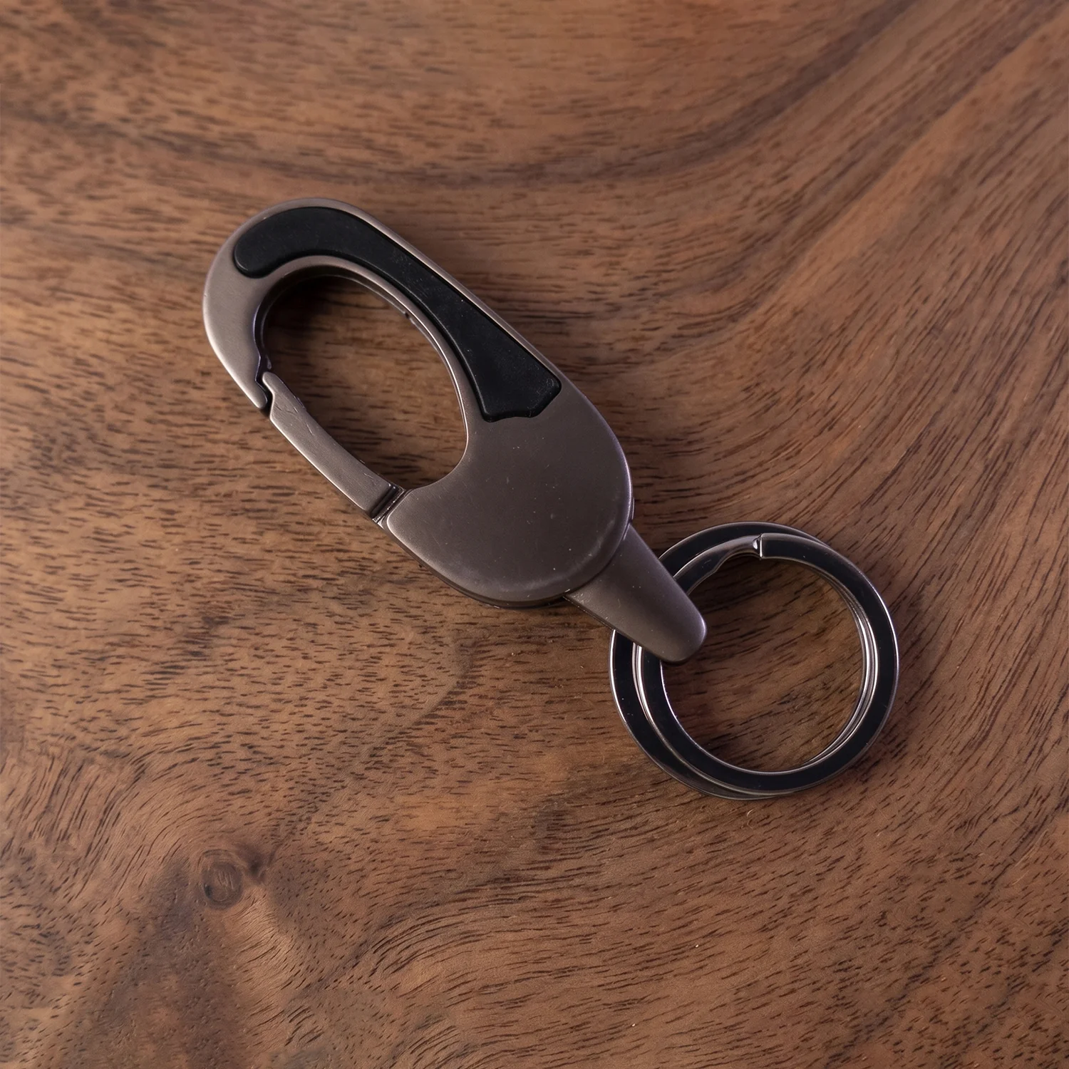 Metal Keychain with Carabiner – Durable & Stylish Organizer - Image 8