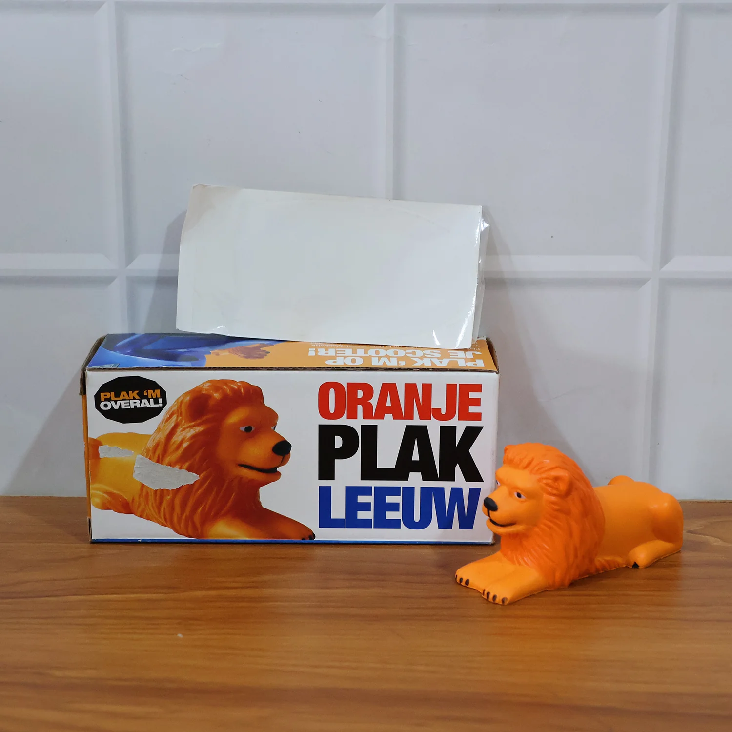 Lion Car Dashboard Toy – Majestic Orange-Gold Ornament with Adhesive Base - Image 8