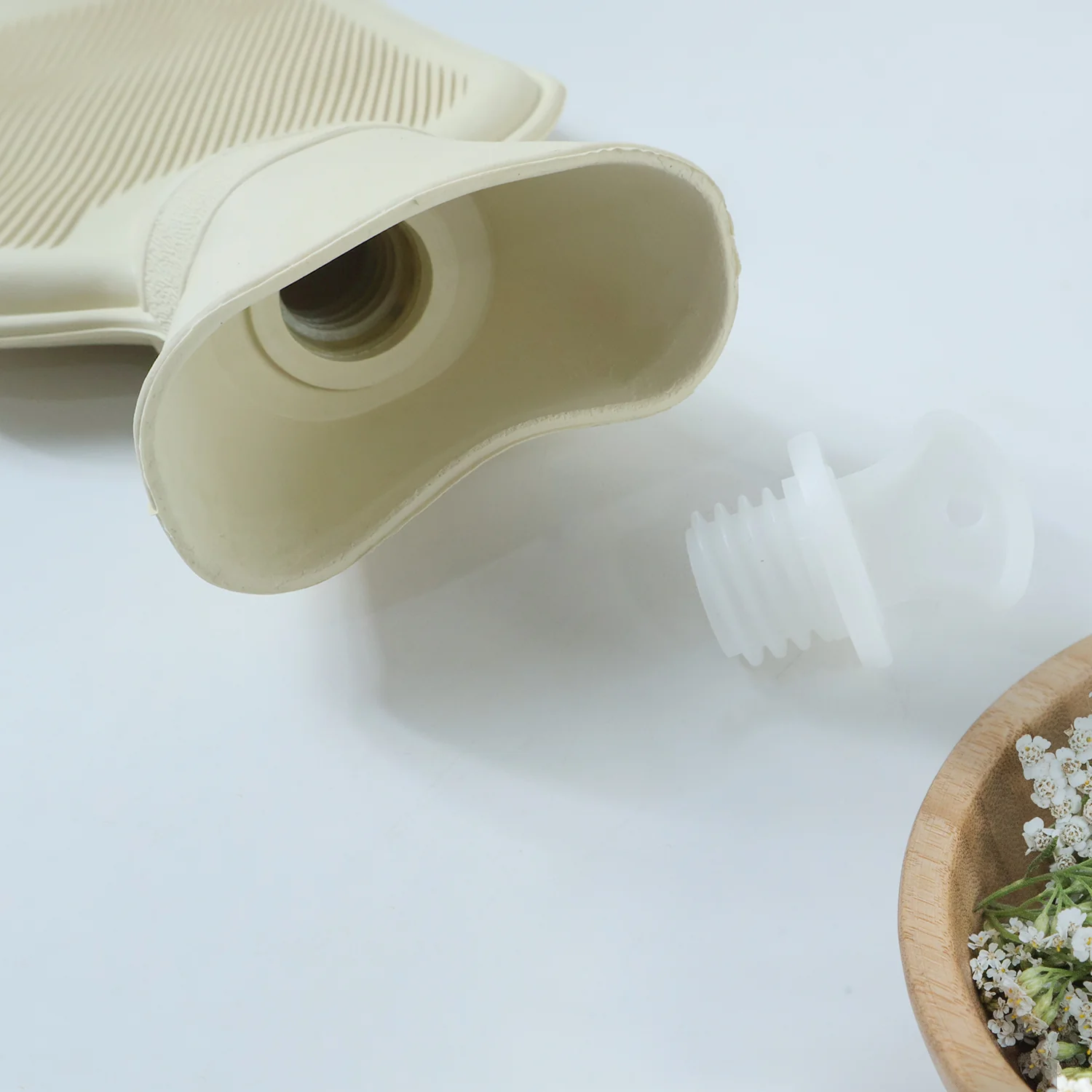 Reusable Hot Water Bag – Flexible Pain Relief & Warm Compress - Image 3