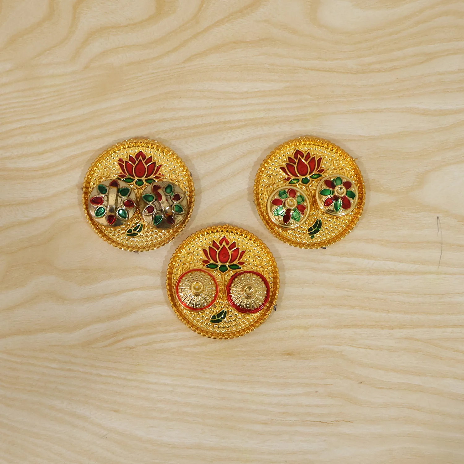 Round Kankavati Kumkum Holder Decorative Pooja Thali with Lotus Design (1 Pc) - Image 9