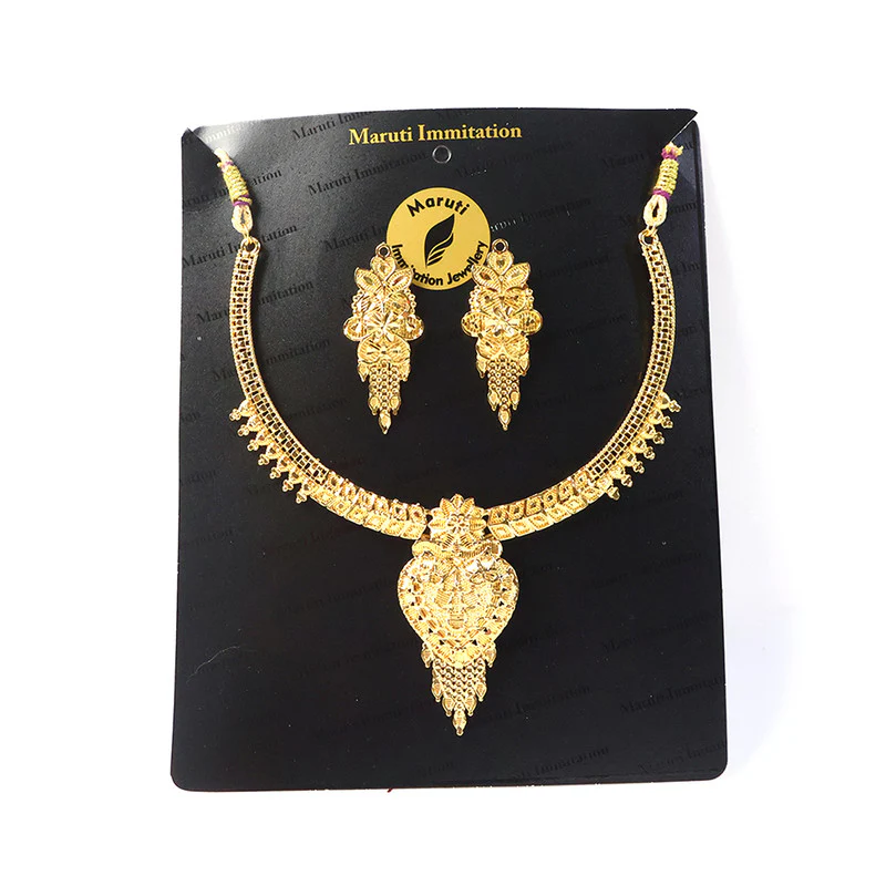 Leaf Choker Necklace Set – Elegant Traditional Wedding Jewellery - Image 5